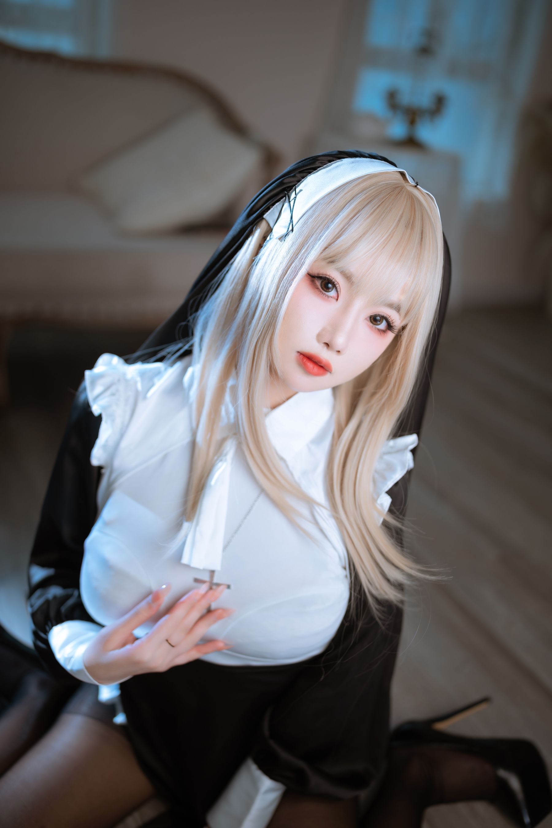 白嫩美少女鬼畜瑶 – 修女 [47P]