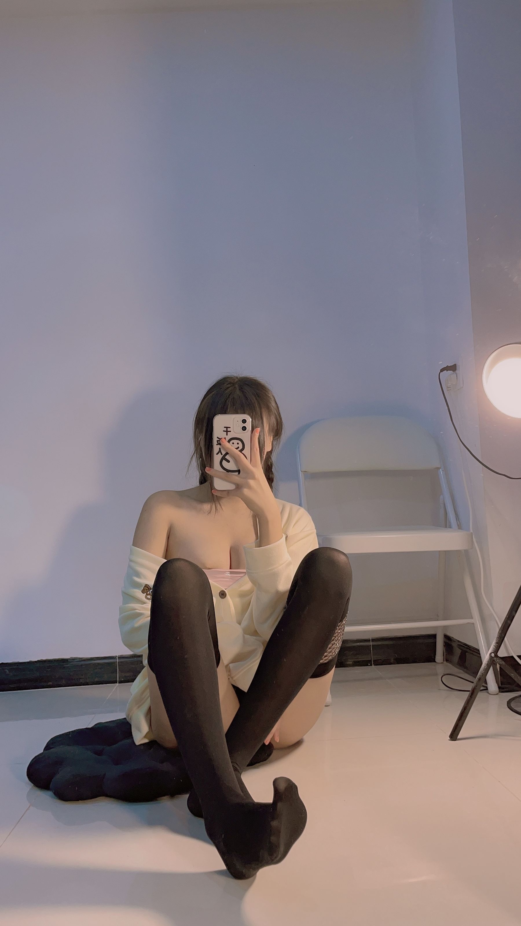 宁酱 – 黑丝女仆 [75P]