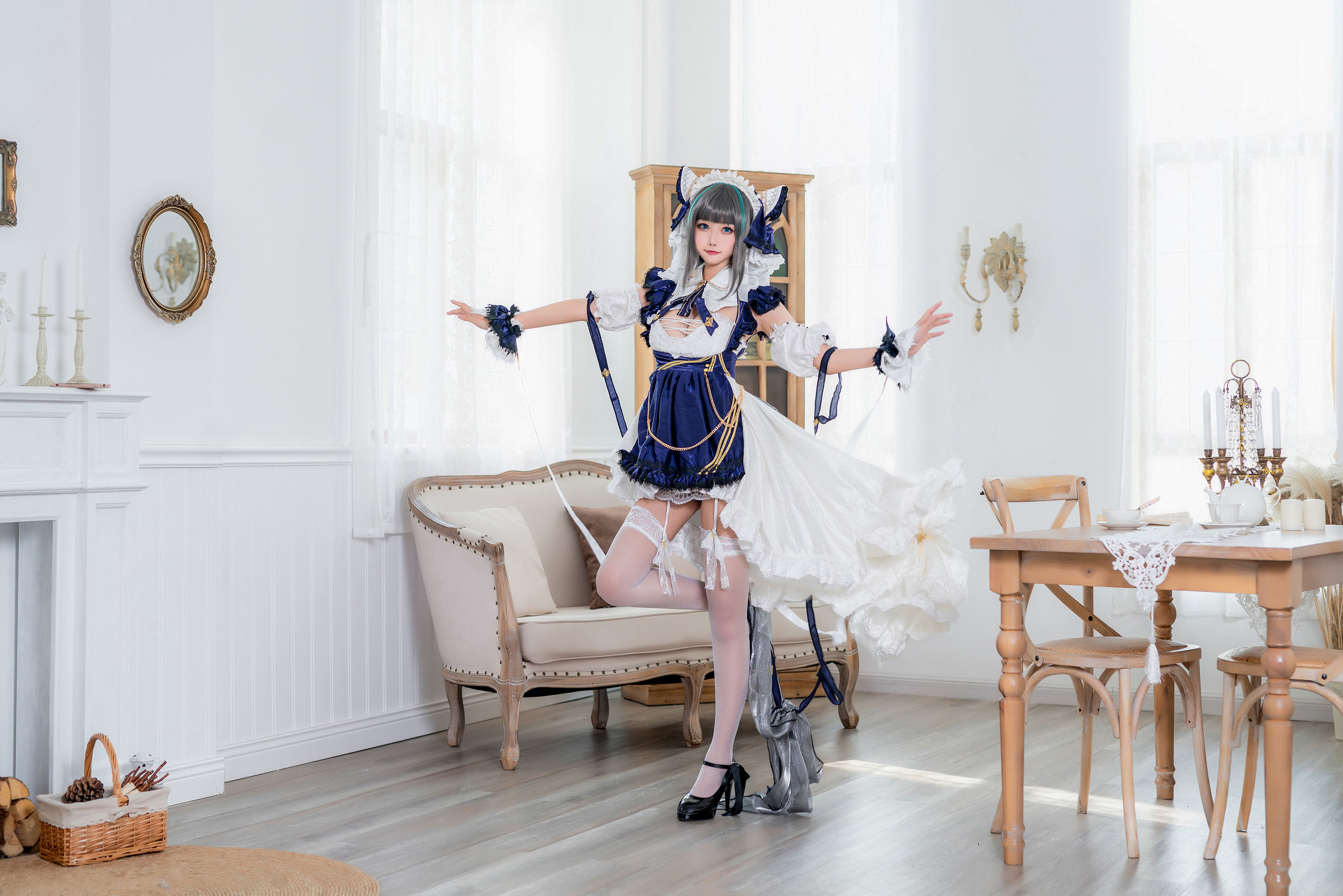 微博妹子Momoko葵葵 – 柴郡 [25P]