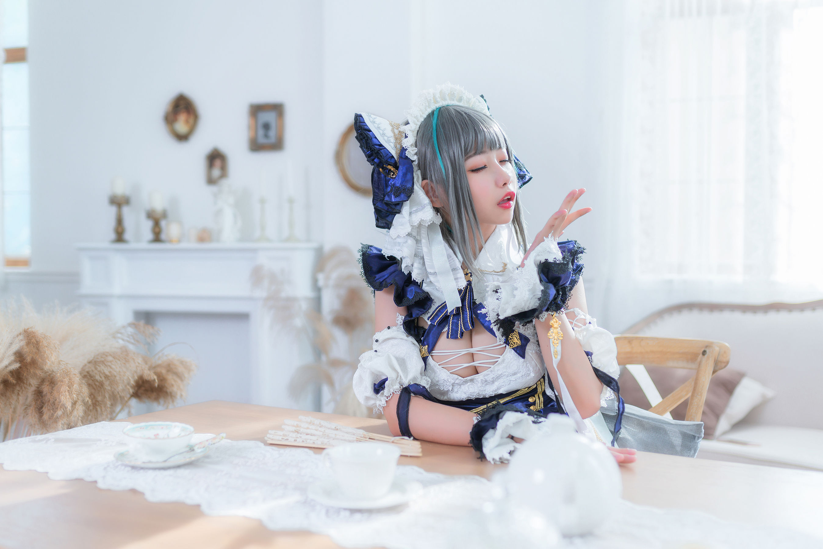 微博妹子Momoko葵葵 – 柴郡 [25P]
