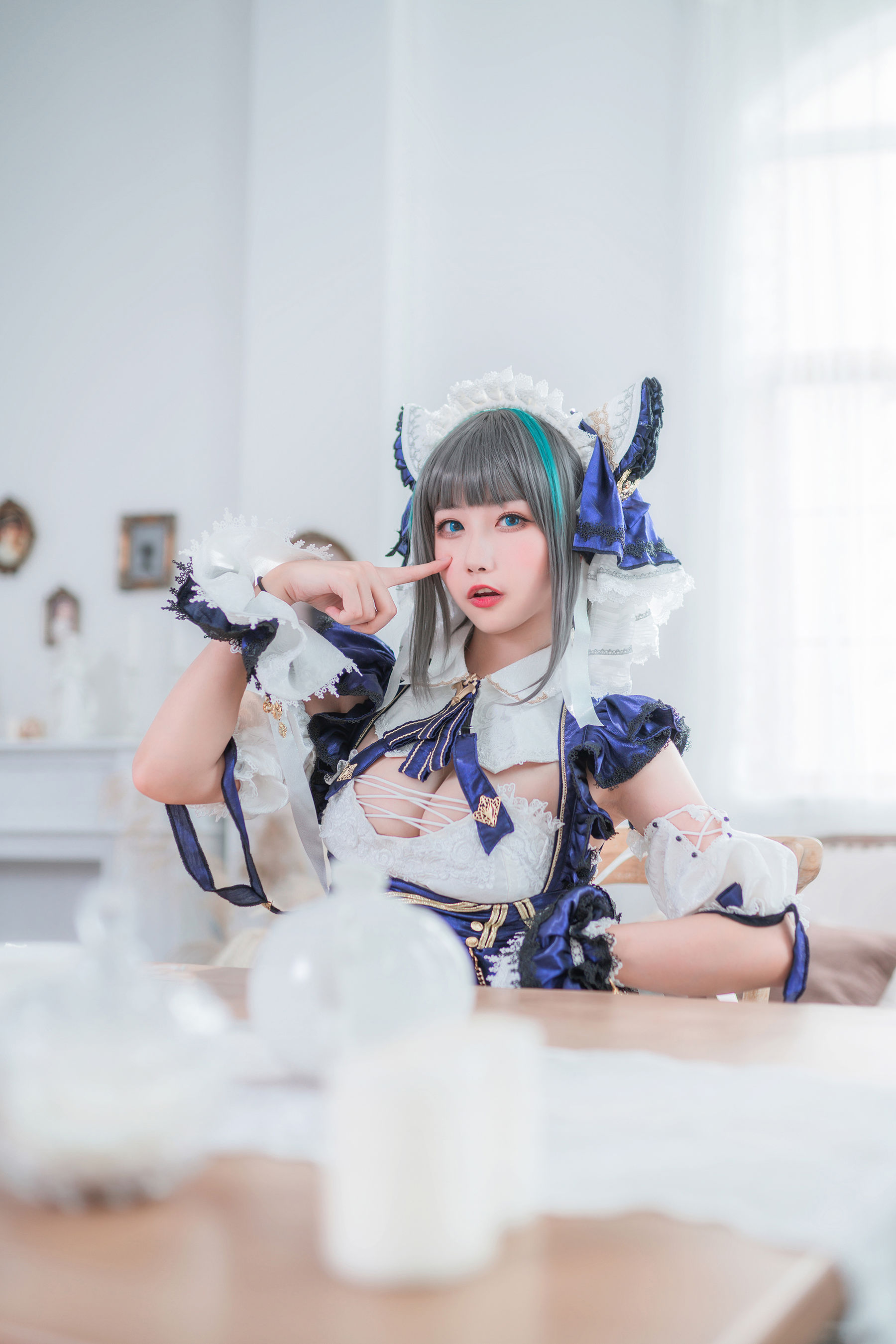 微博妹子Momoko葵葵 – 柴郡 [25P]