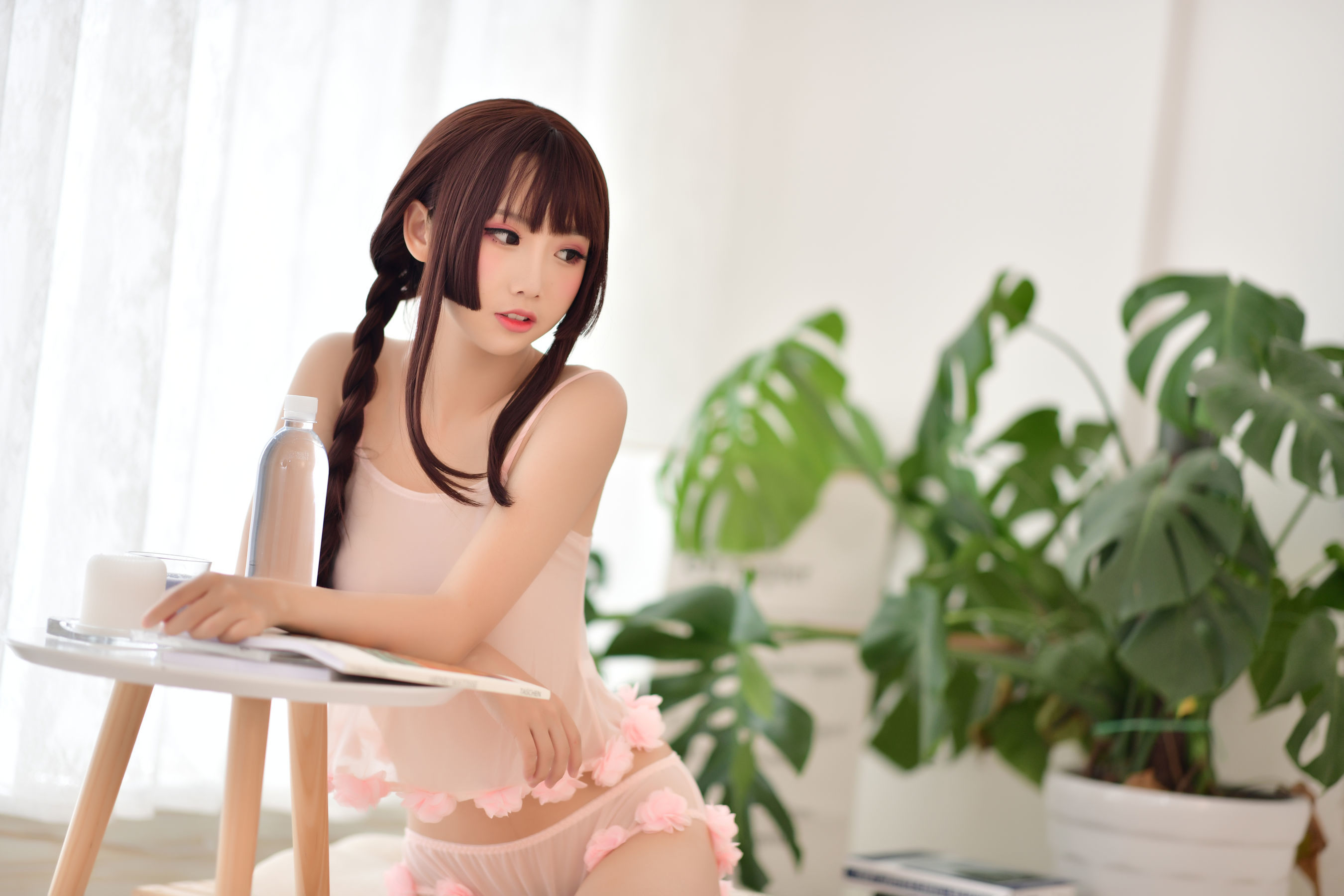 [萝莉COS] 面饼仙儿 – 小女友1 [22P]
