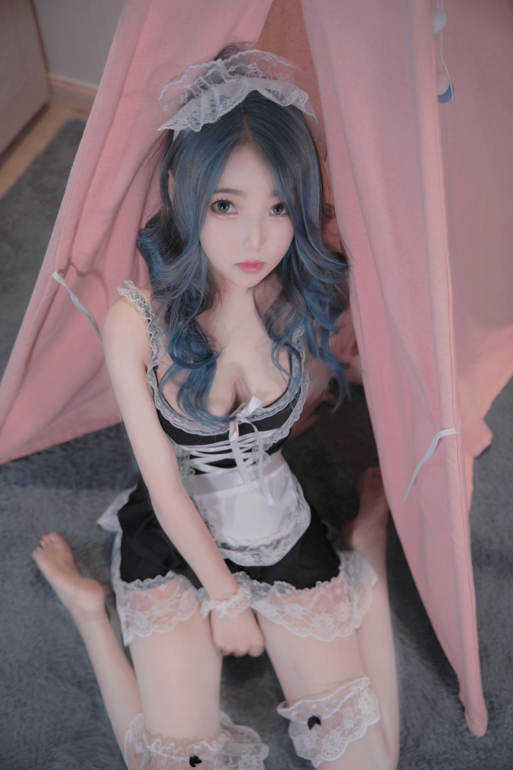 eloise软软 – 女仆兔尾巴 [22P]