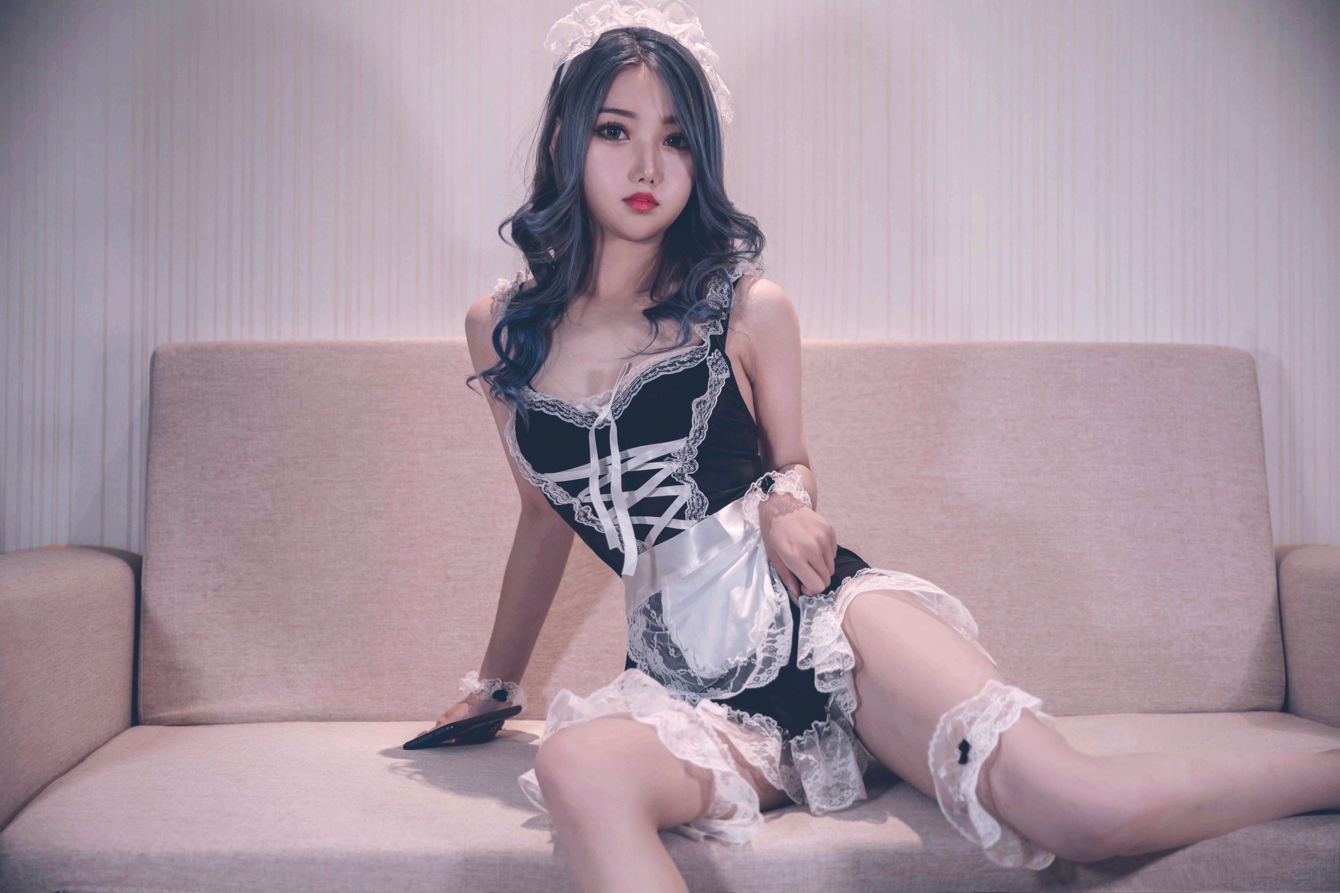 eloise软软 – 女仆兔尾巴 [22P]
