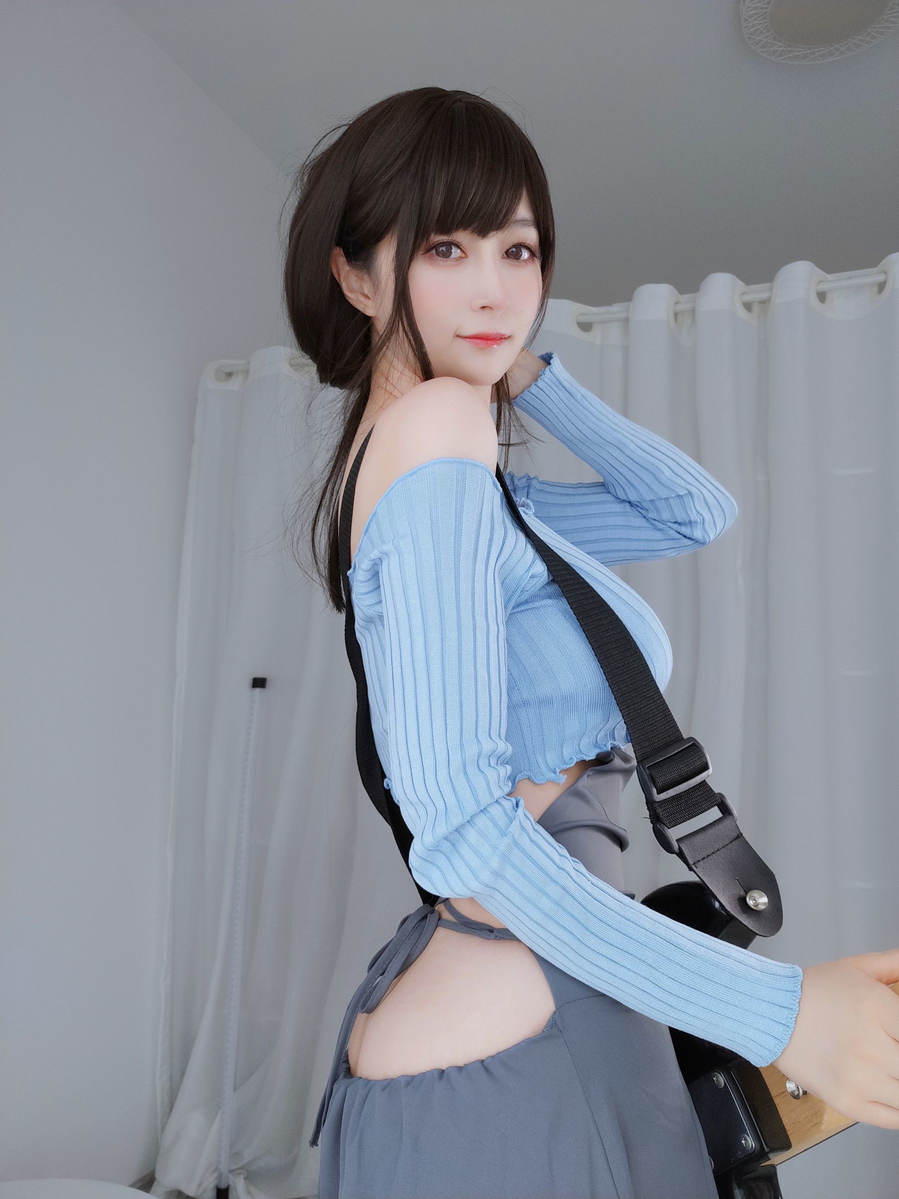 Coser小姐姐白银 – 吉他妹妹 [153P]