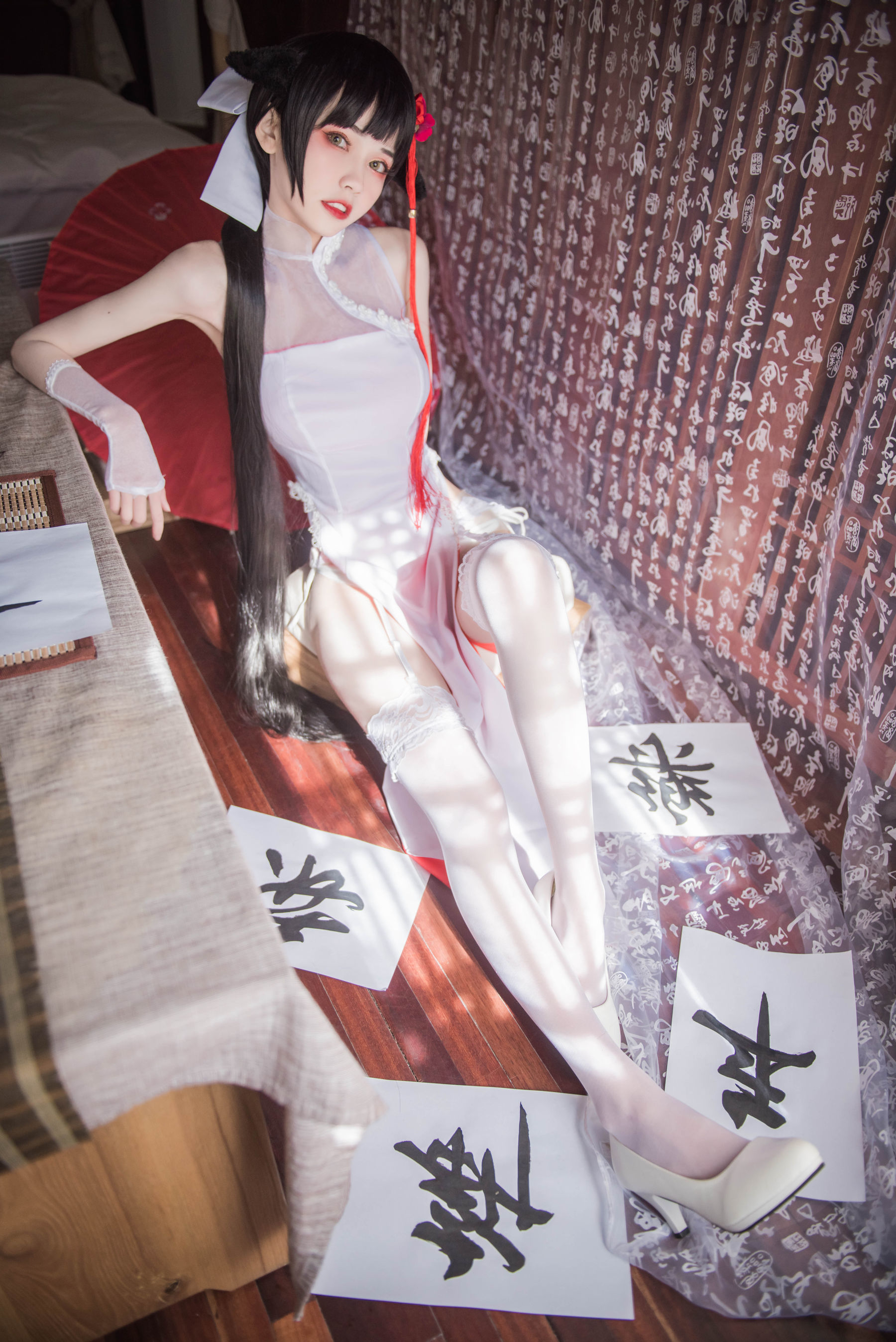 [萝莉COS] 小妖精你的负卿 – 高雄旗袍 [18P]