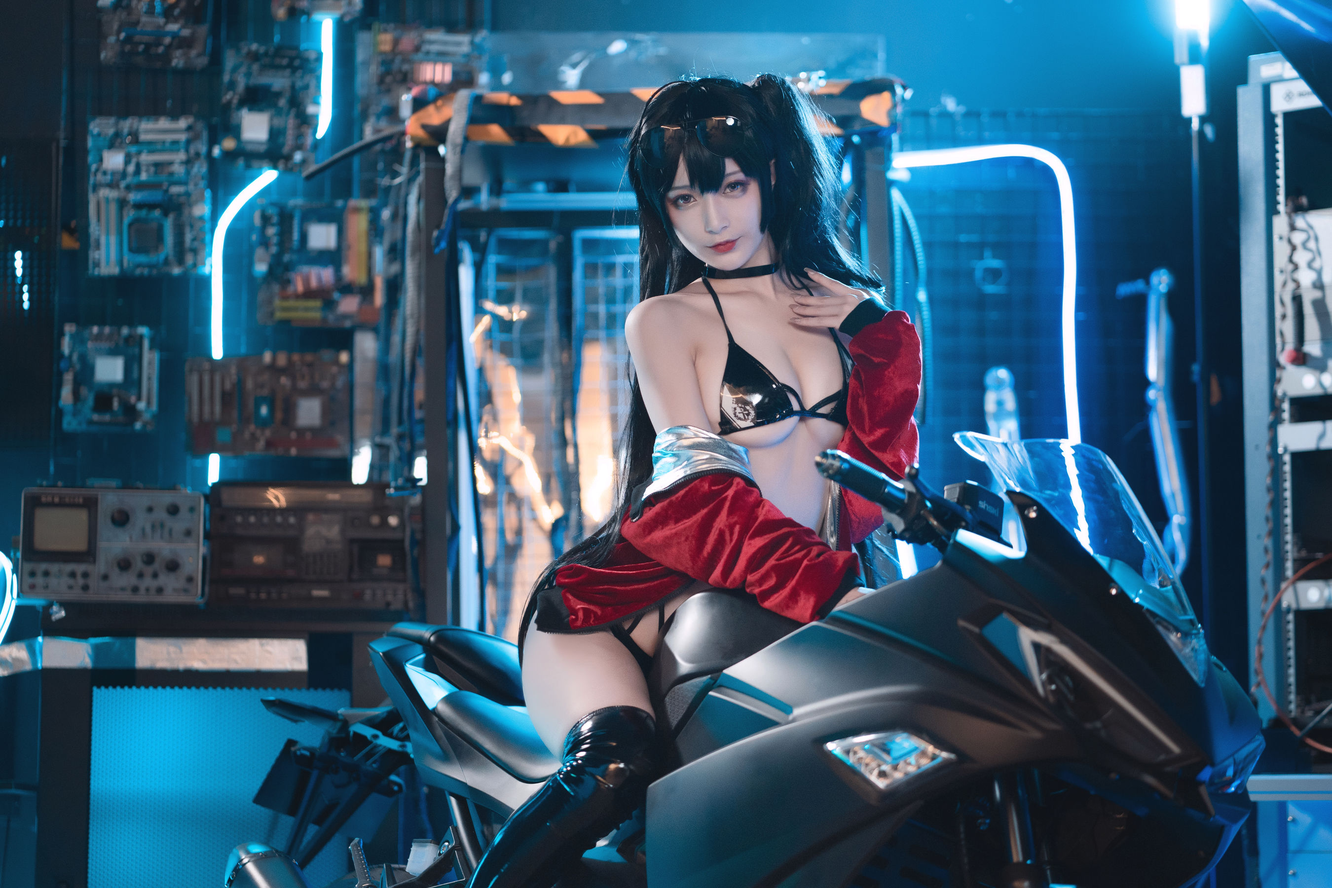 动漫博主铁板烧鬼舞w – 大凤机车 [30P]