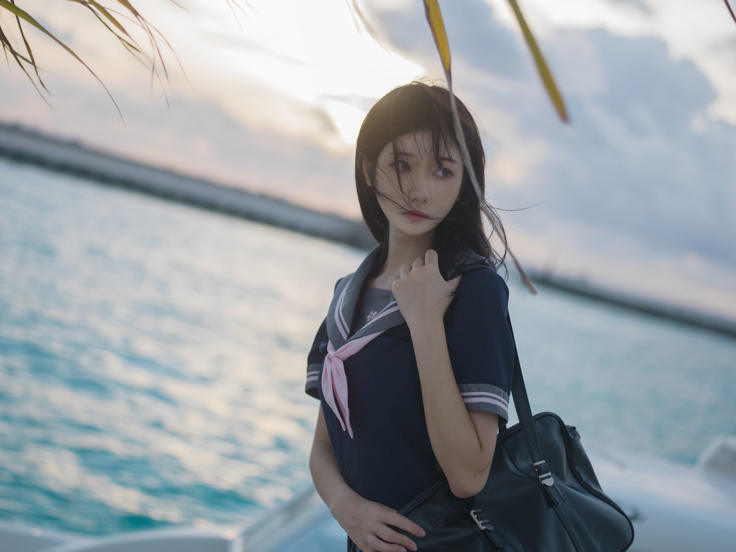 动漫博主南桃Momoko – 蓝jk [12P]