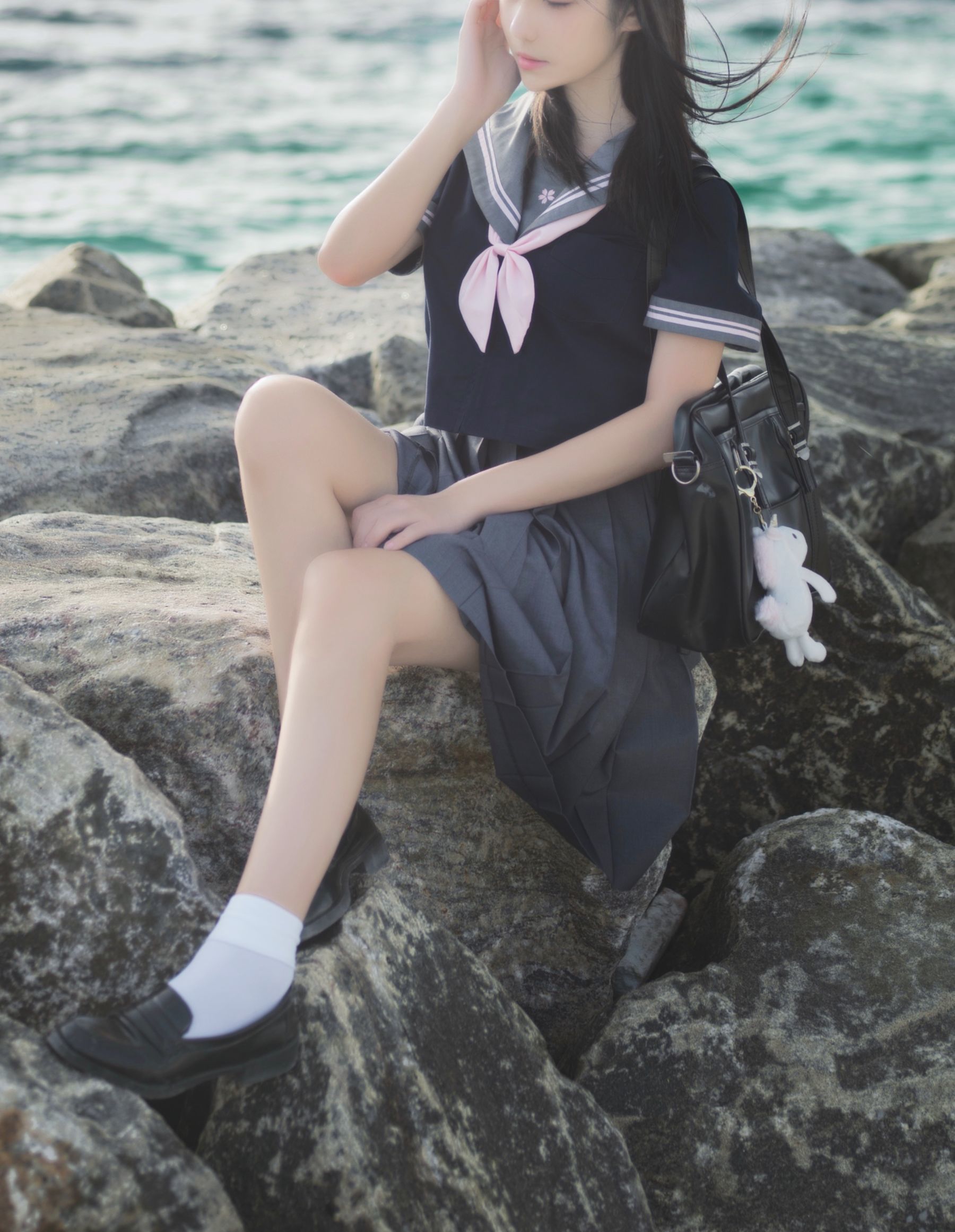 动漫博主南桃Momoko – 蓝jk [12P]