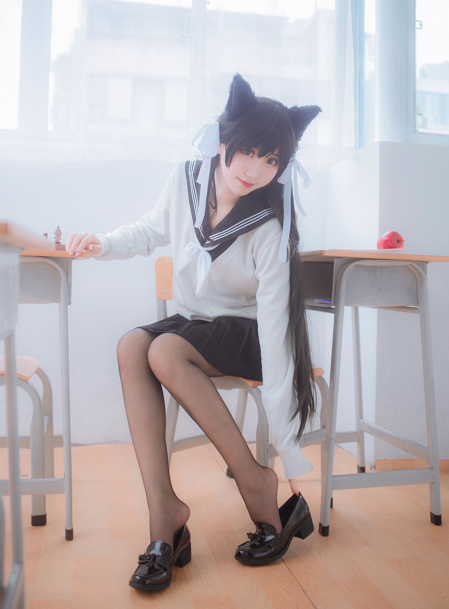 人气Coser黑川 獒犬制服 [30P]