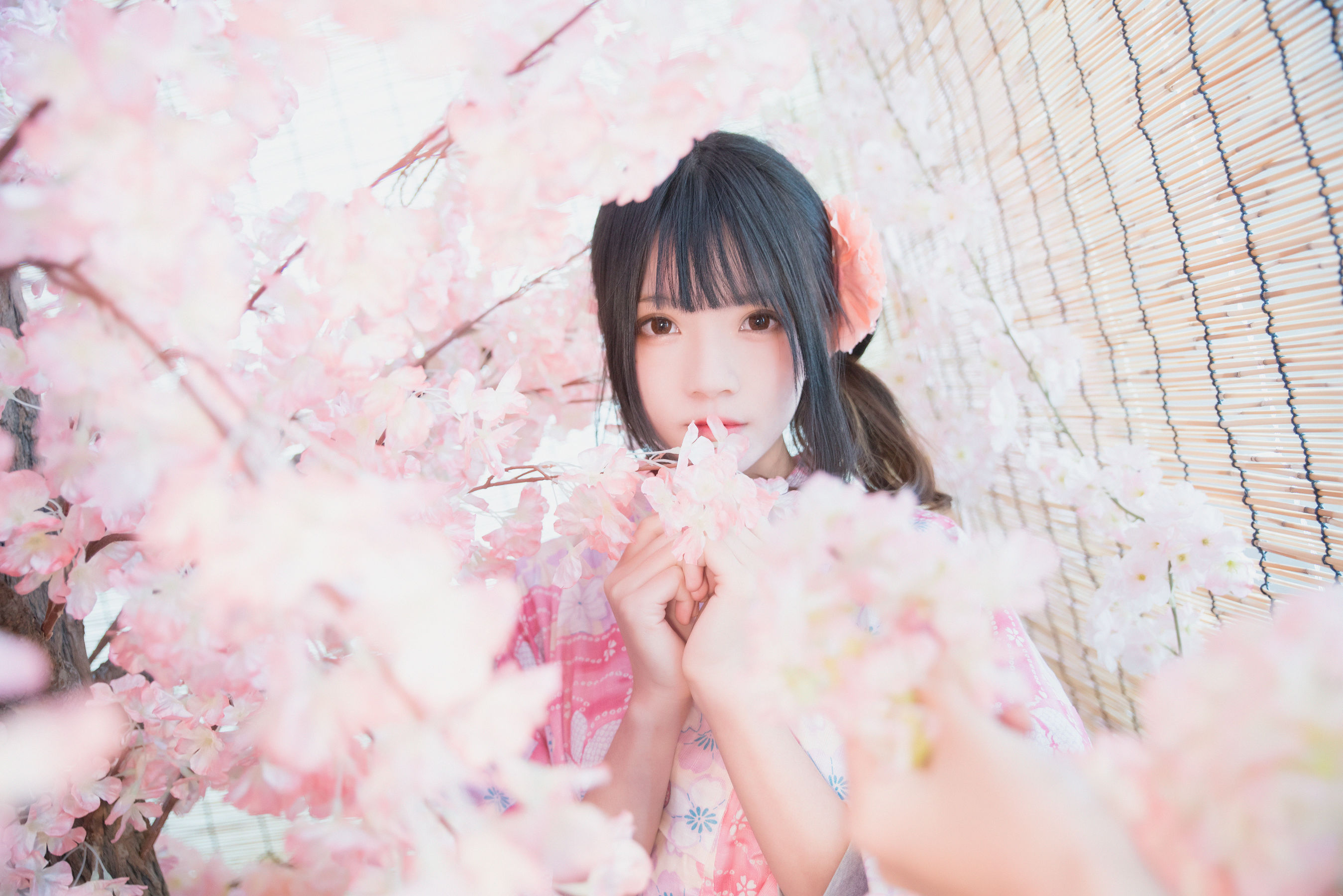 [萝莉COS] 桜桃喵《双人本》 [22P]