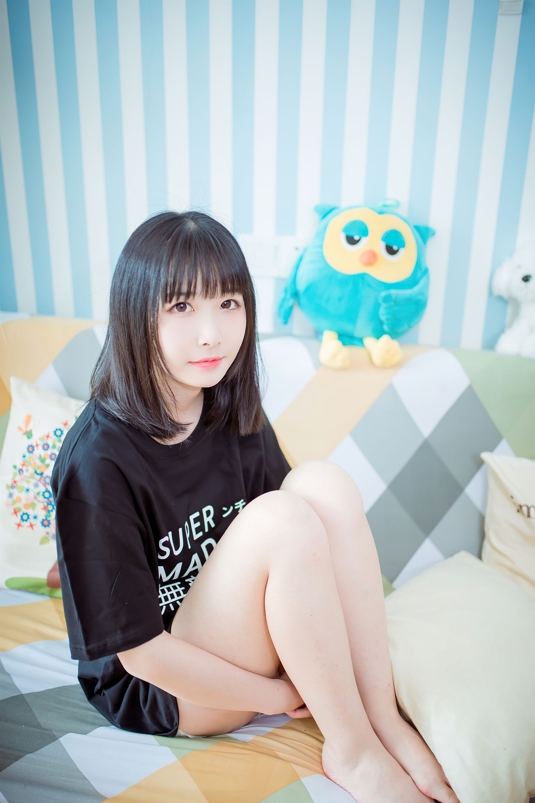 [Cosplay写真] 我才不是neko – 裸足 [16P]
