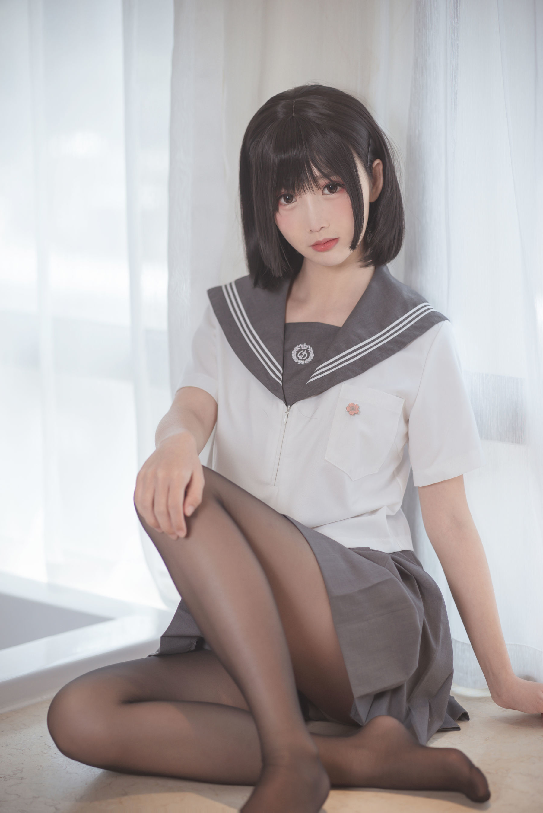 [萝莉COS] 面饼仙儿 – 脑内少女 黑丝JK [25P]