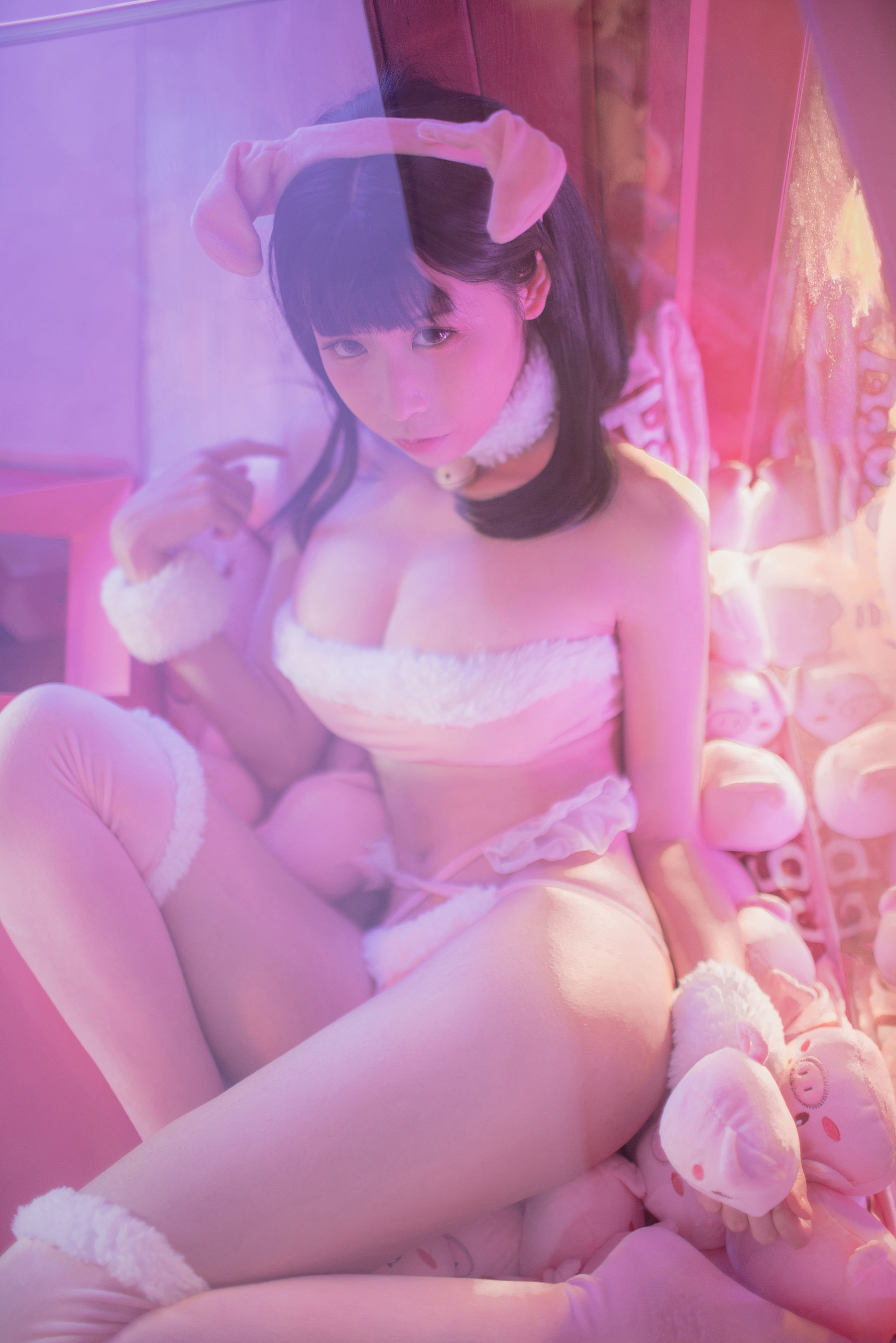 动漫博主爱老师_PhD 2018新年猪猪 [20P]