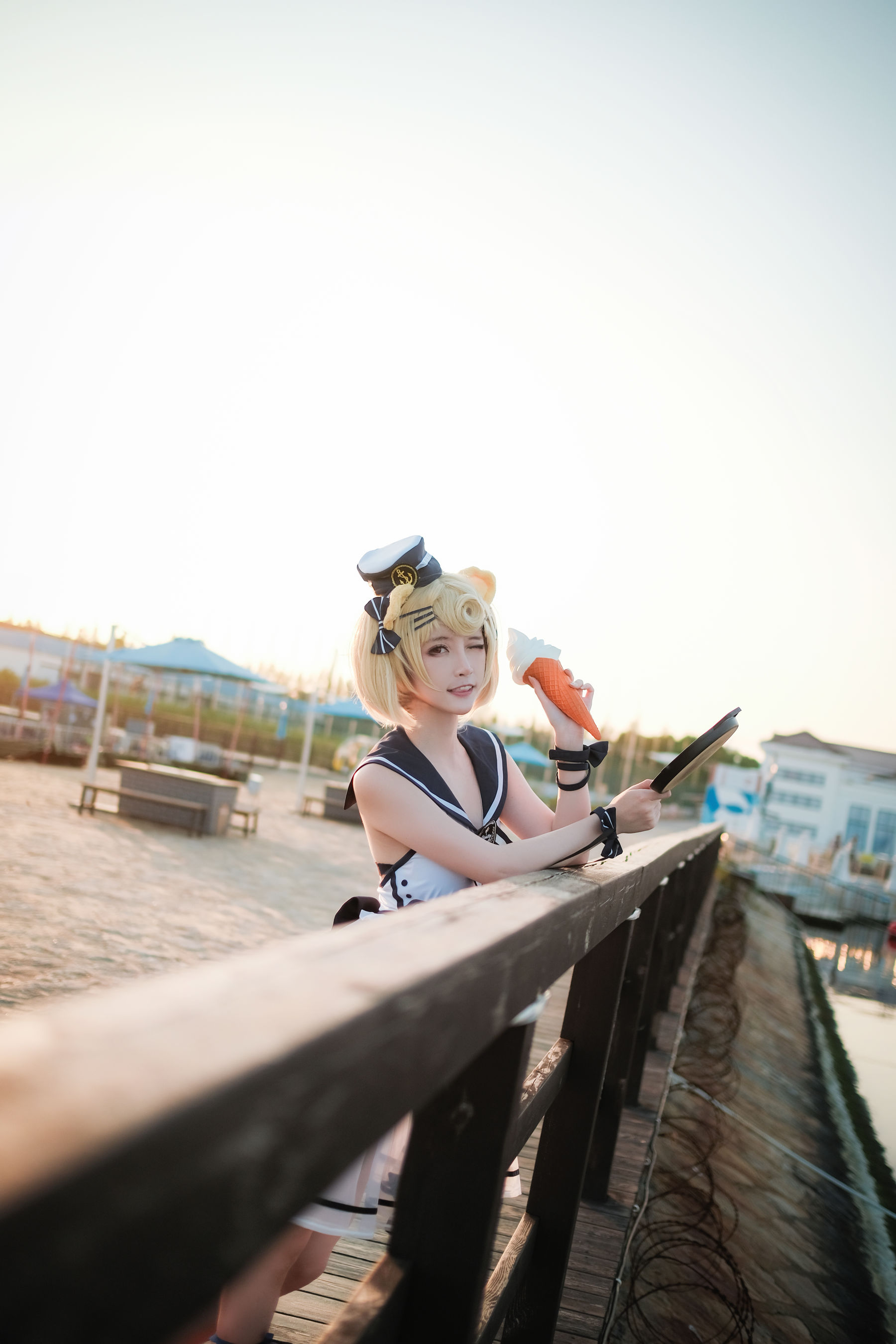 [Cosplay写真] 萌宠博主yui金鱼 – 古米泳装 [11P]