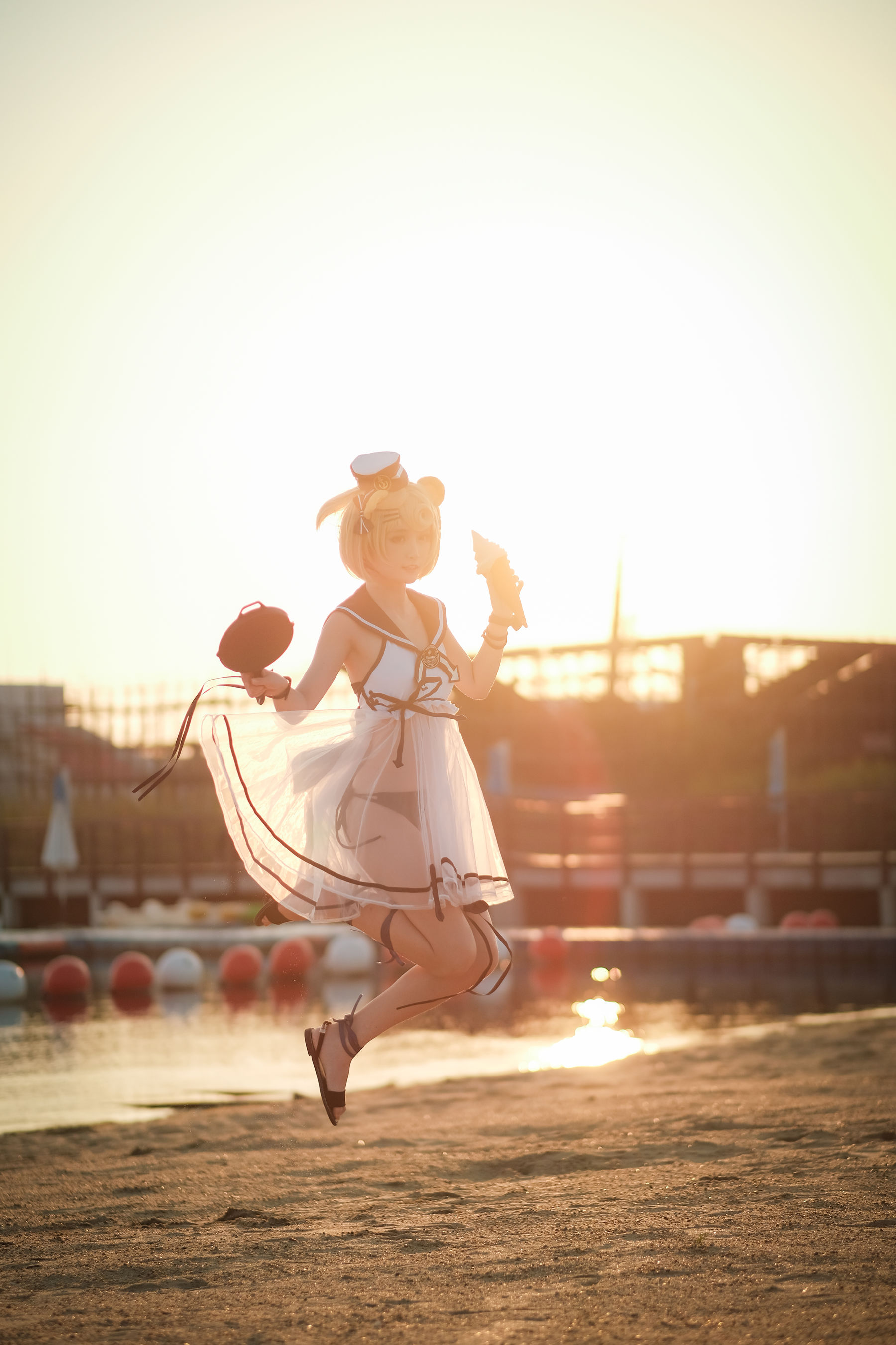 [Cosplay写真] 萌宠博主yui金鱼 – 古米泳装 [11P]