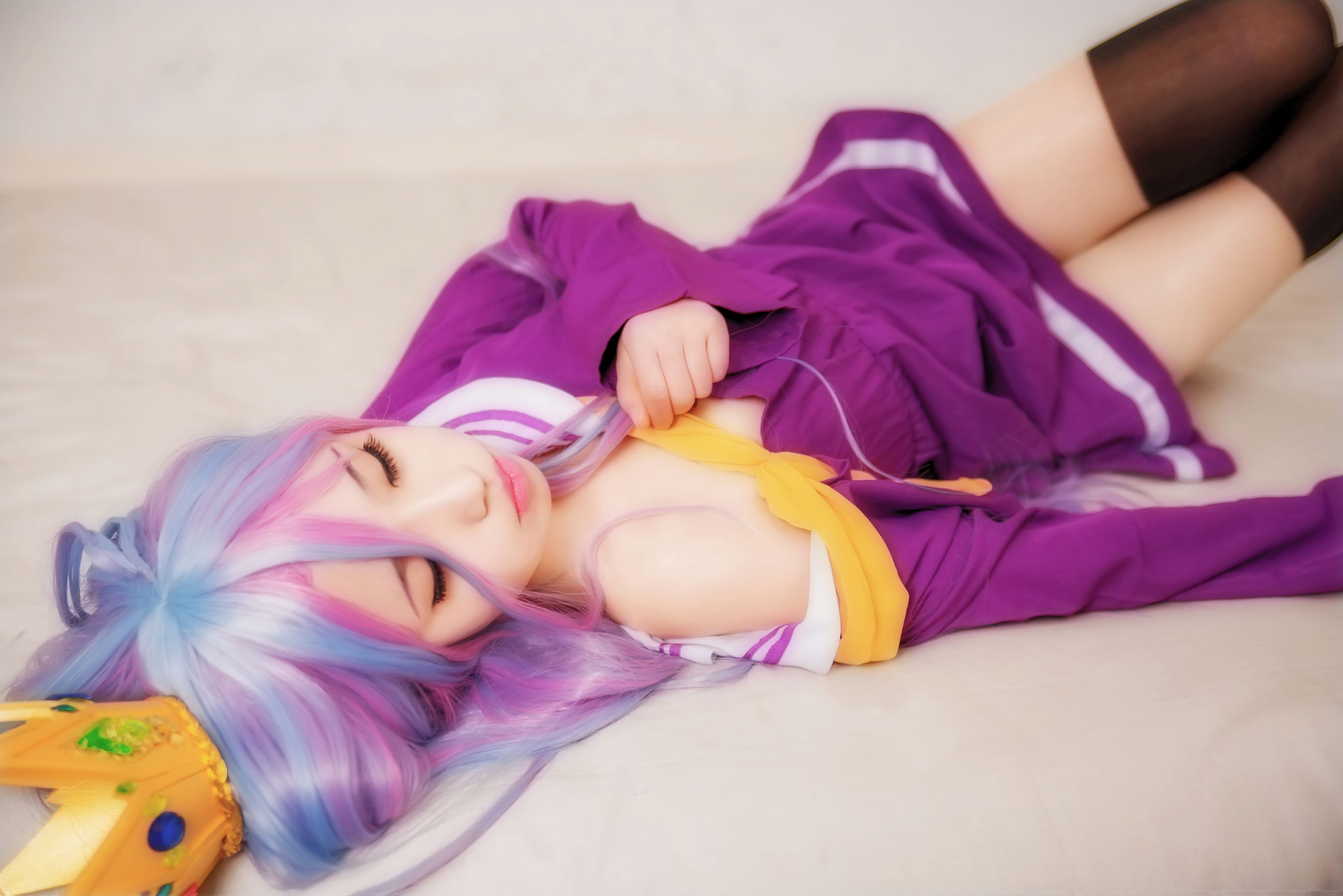 [Cosplay写真] 萌妹白易子教主 – 游戏人生 [9P]