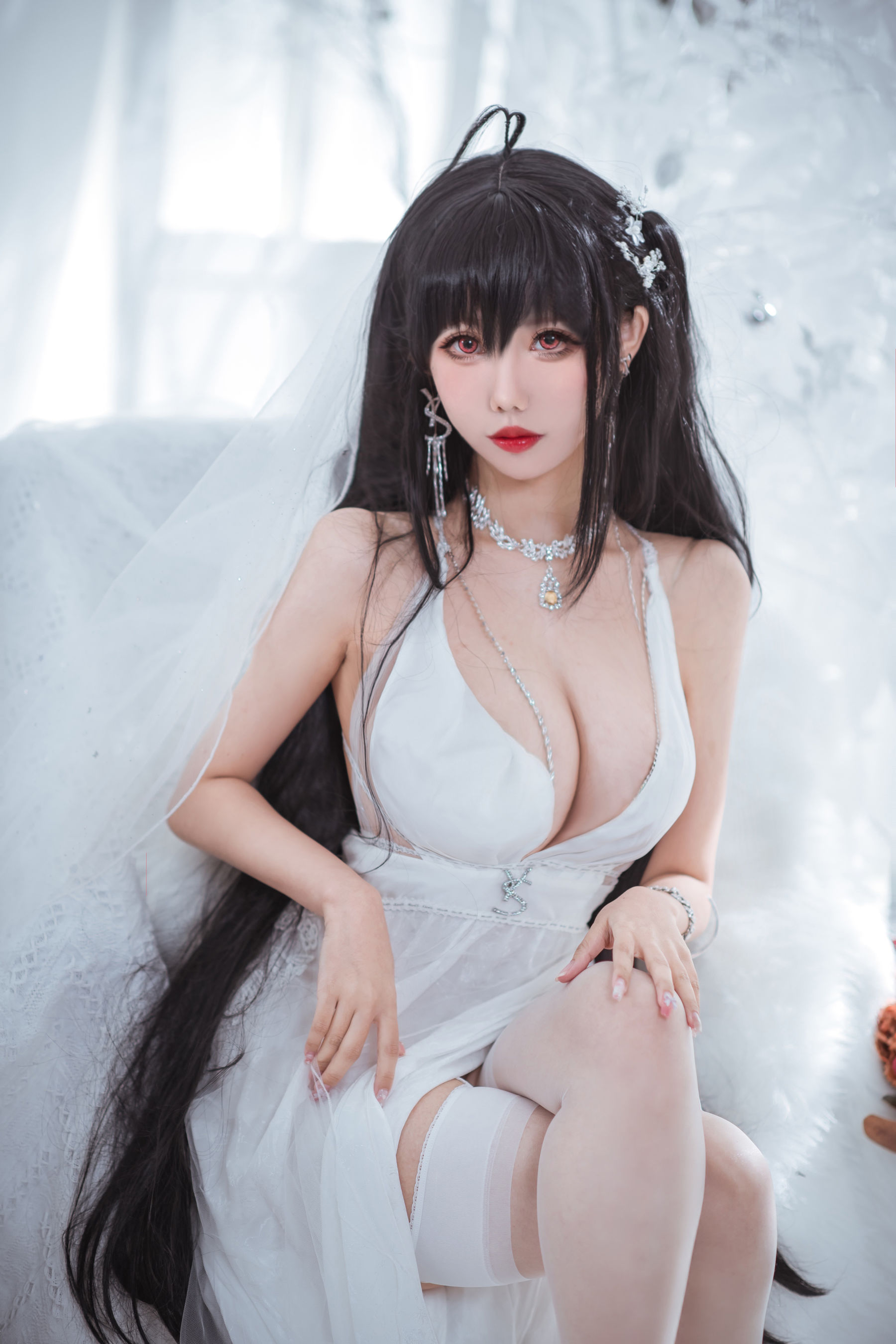 仙女月 – 大凤纯白婚纱 [30P]