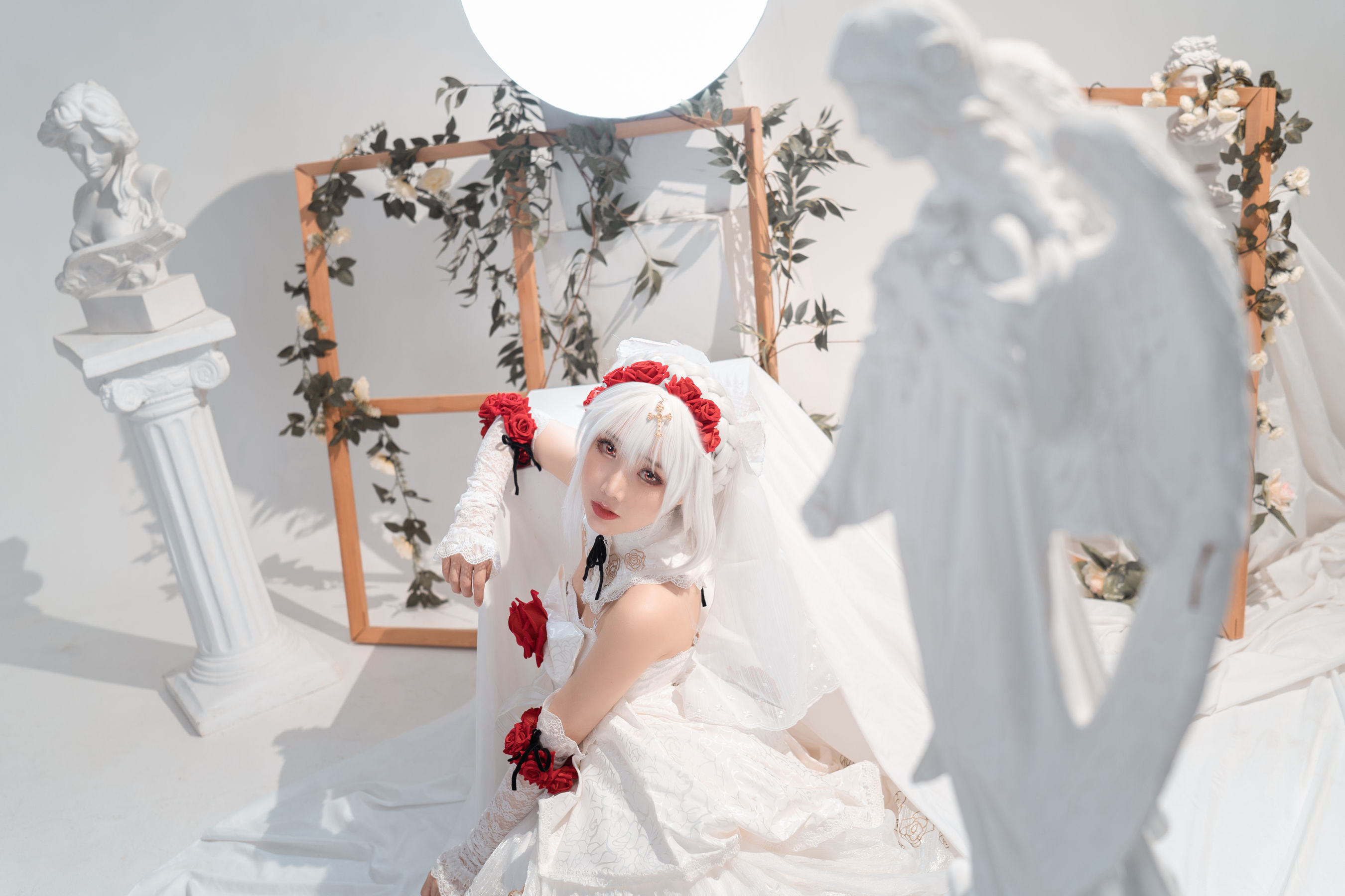 可爱人气Coser面饼仙儿 – 德丽莎婚纱 [13P]