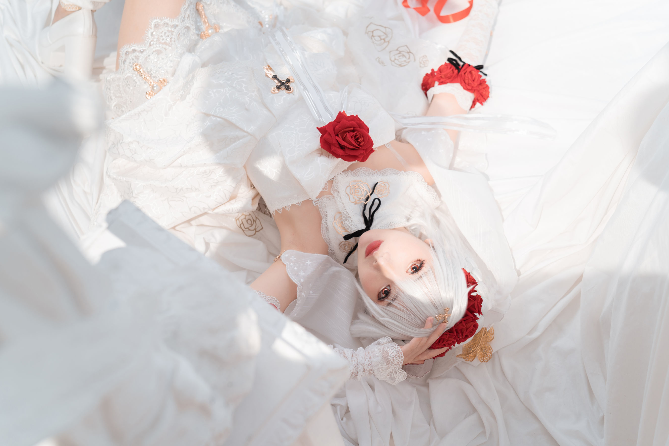 可爱人气Coser面饼仙儿 – 德丽莎婚纱 [13P]