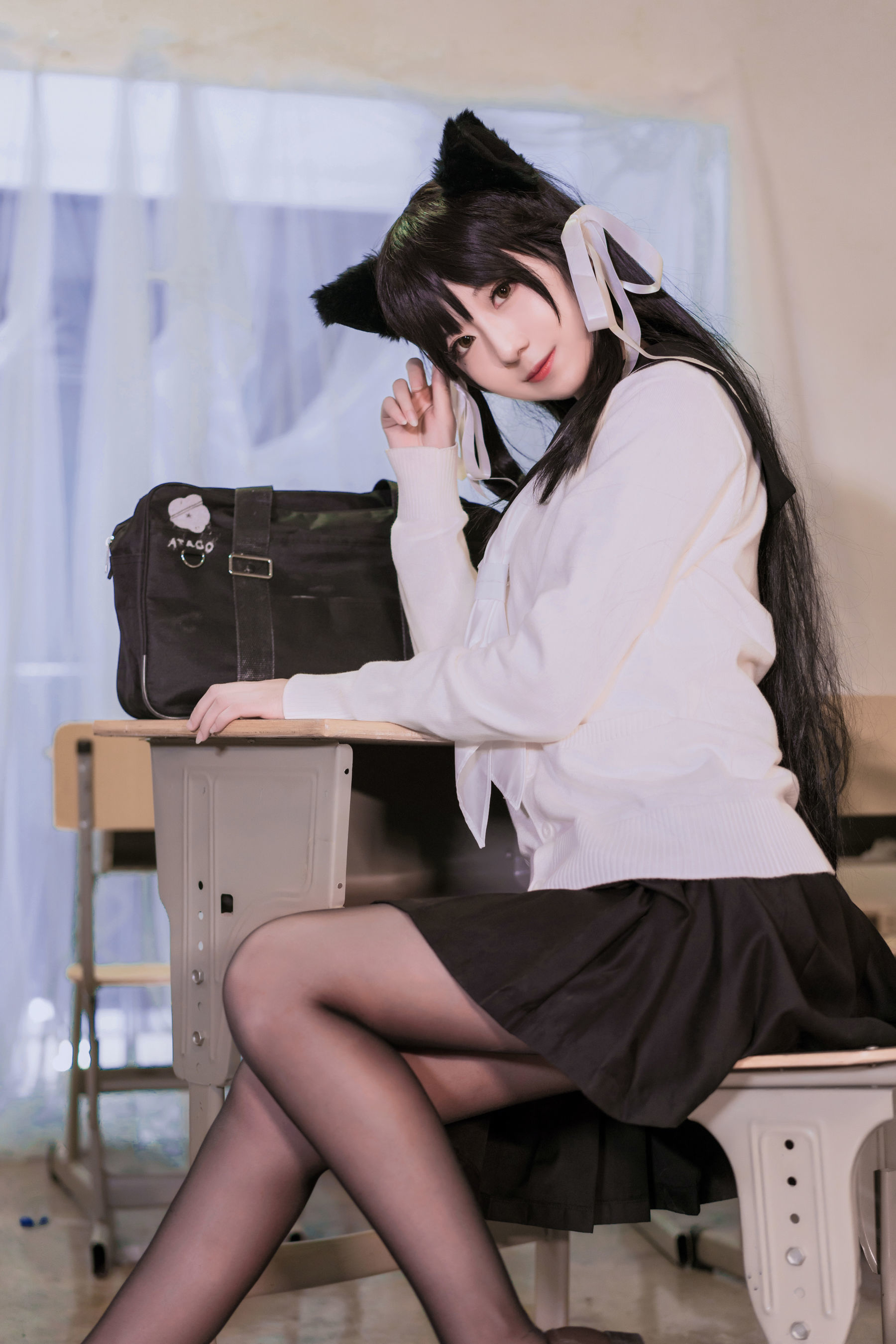 小姐姐弥音音ww 爱宕校服 [11P]