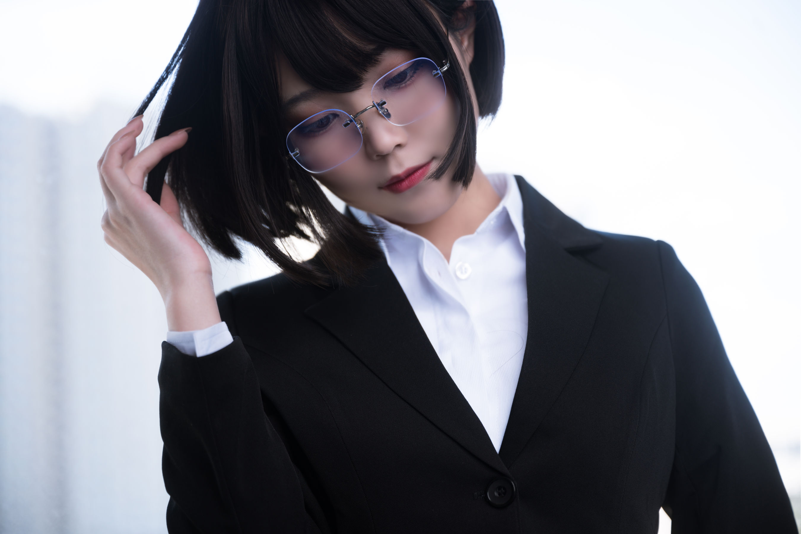 Cosplay汪知子 – 黑丝OL [16P]