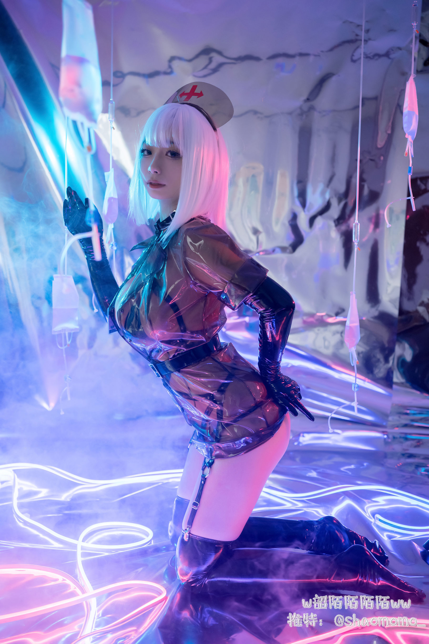 Cosplay美女韶陌陌 – 透明护士 [36P]