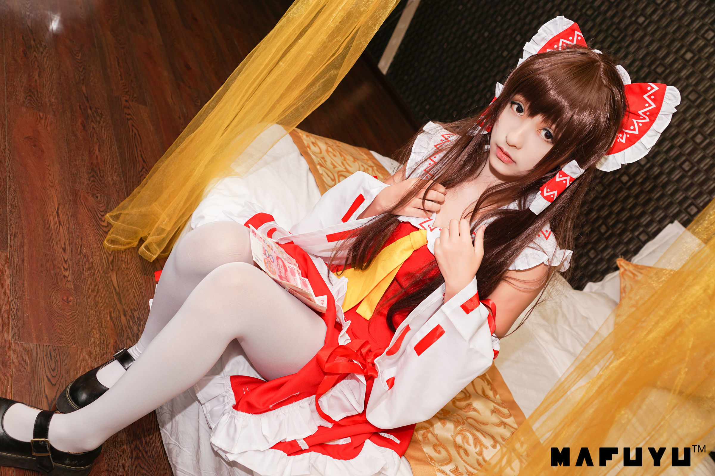 [萝莉COS] 神楽板真冬 COS Reimu猫娘系列套图 [100P]