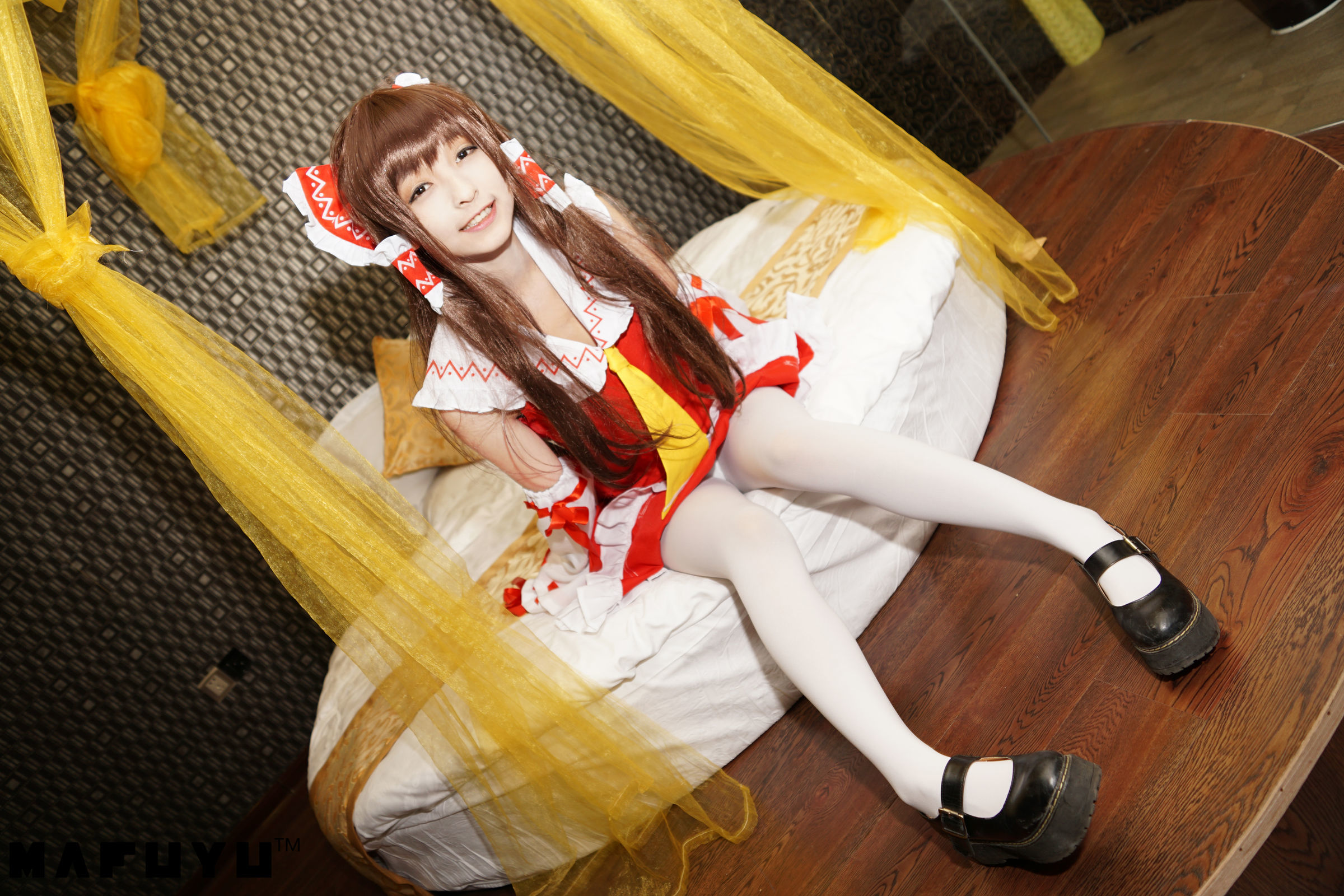 [萝莉COS] 神楽板真冬 COS Reimu猫娘系列套图 [100P]