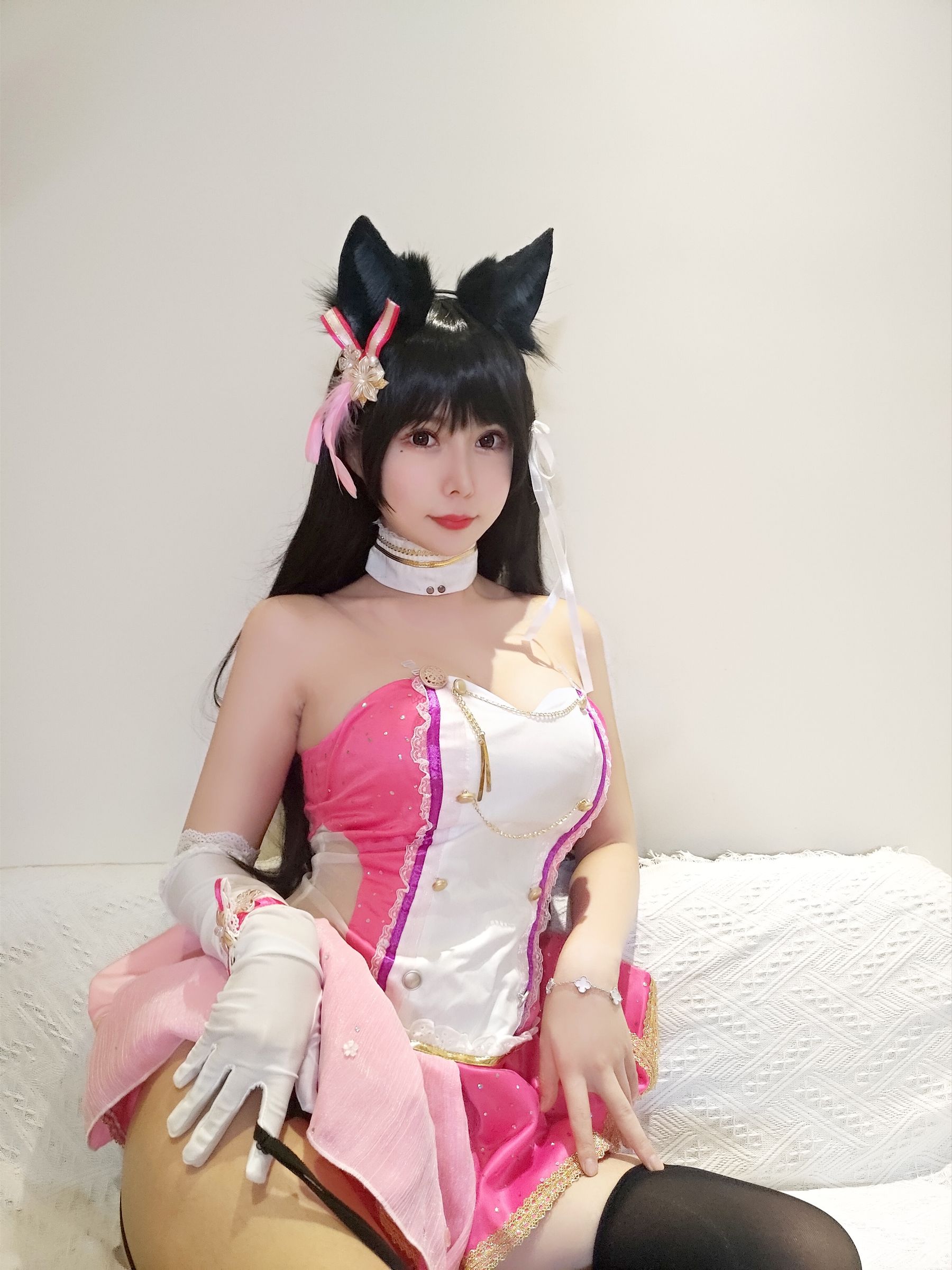 亚马逊鲶鱼 – 爱宕 打歌服 [13P]