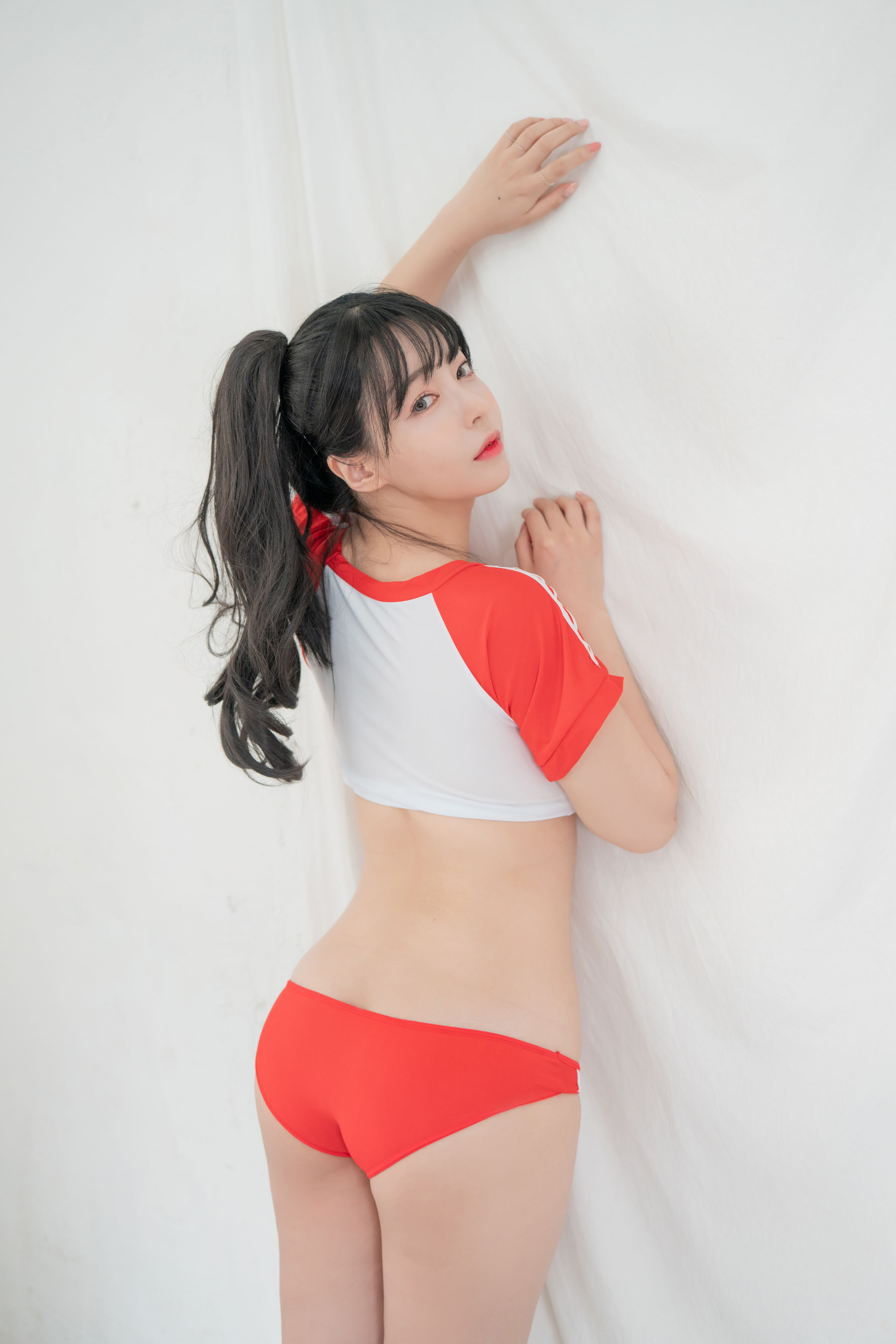 [CreamSoda] MoMo – Vol.01B [68P]