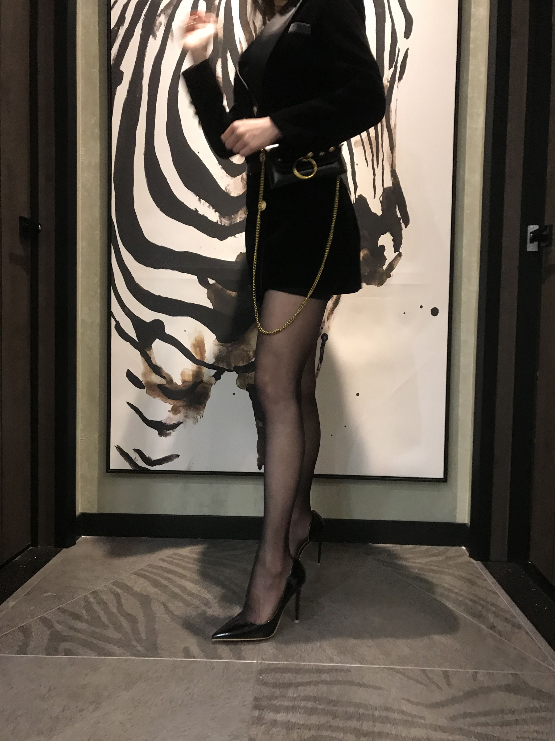 丝足博主麋鹿_Monroe 2020.03.15 会所黑丝 [18P]