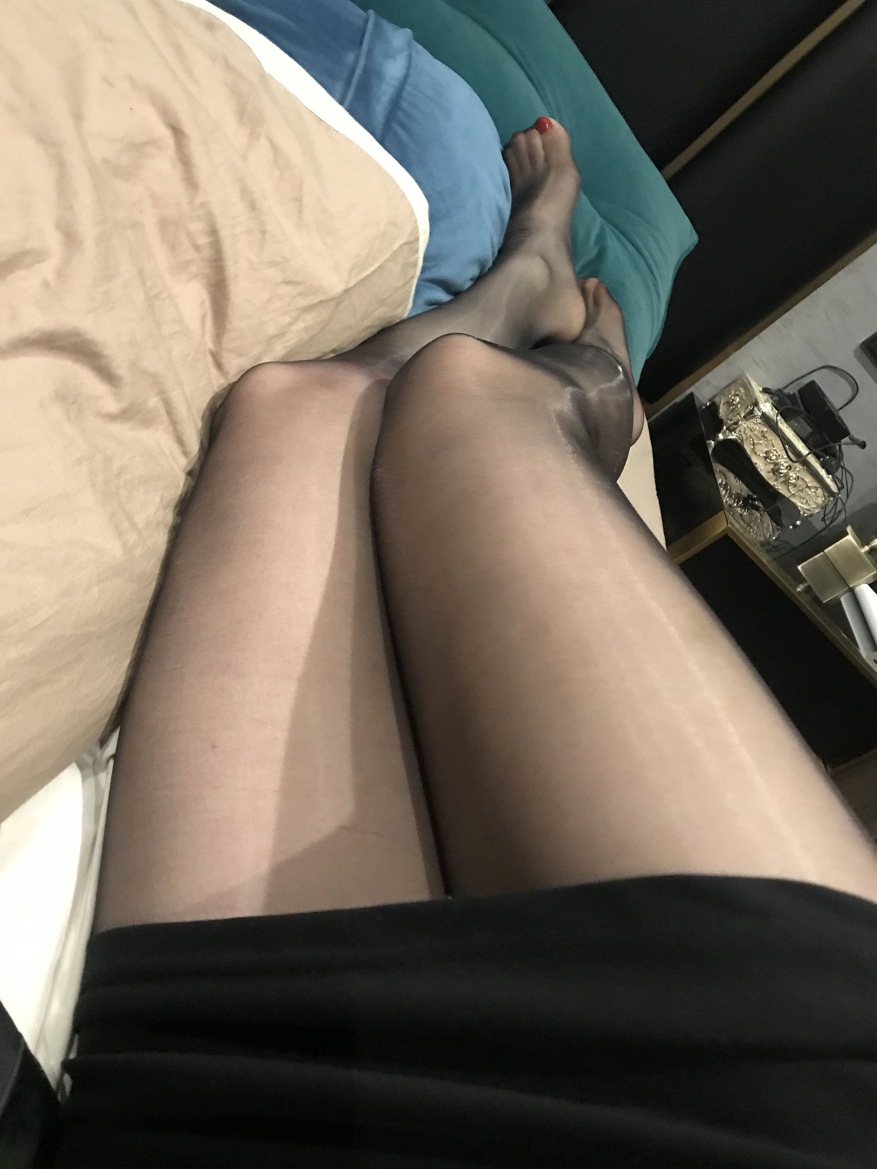 丝足博主麋鹿_Monroe 2020.03.15 会所黑丝 [18P]