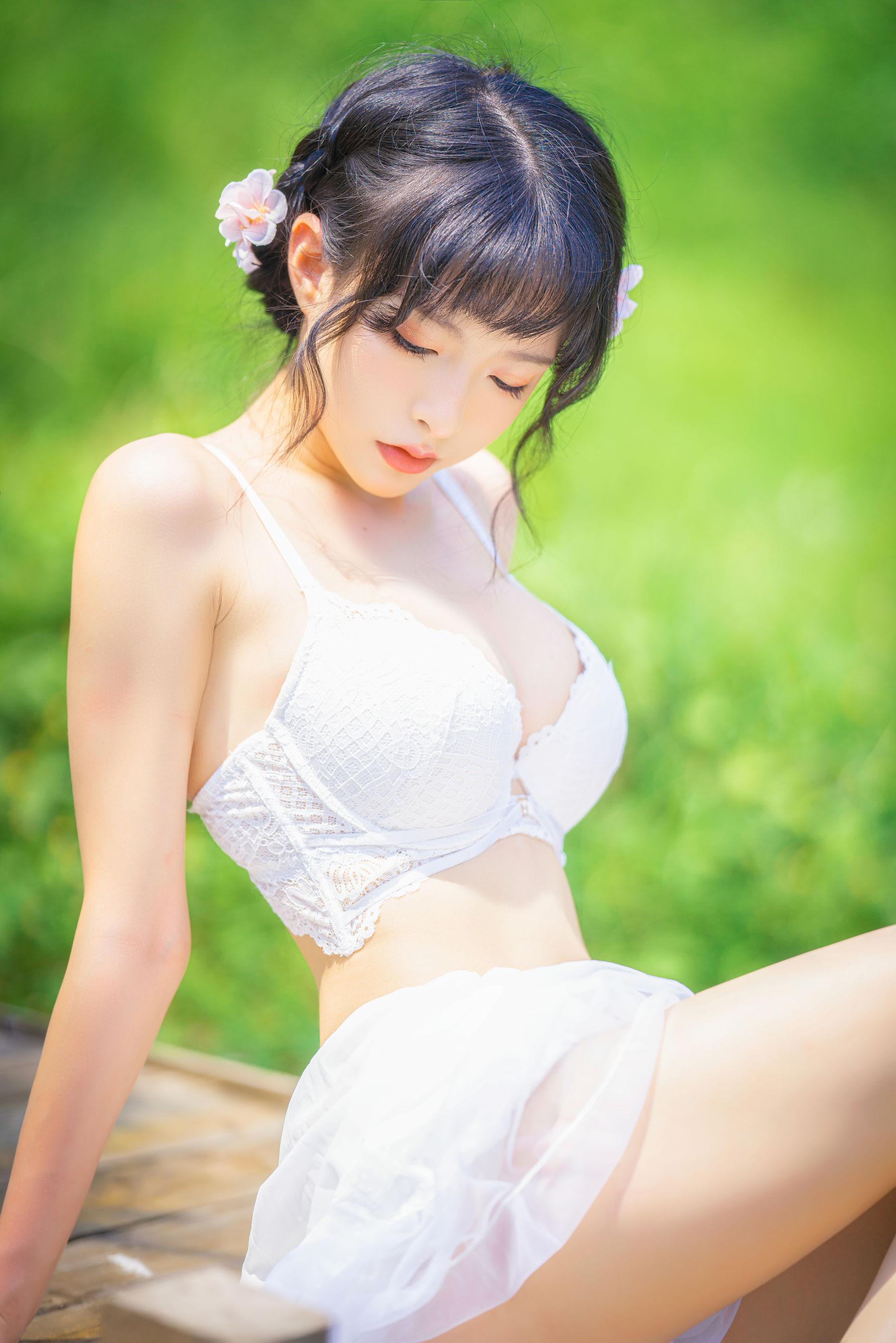 尤物清水由乃 – 蕾丝花园 [34P]