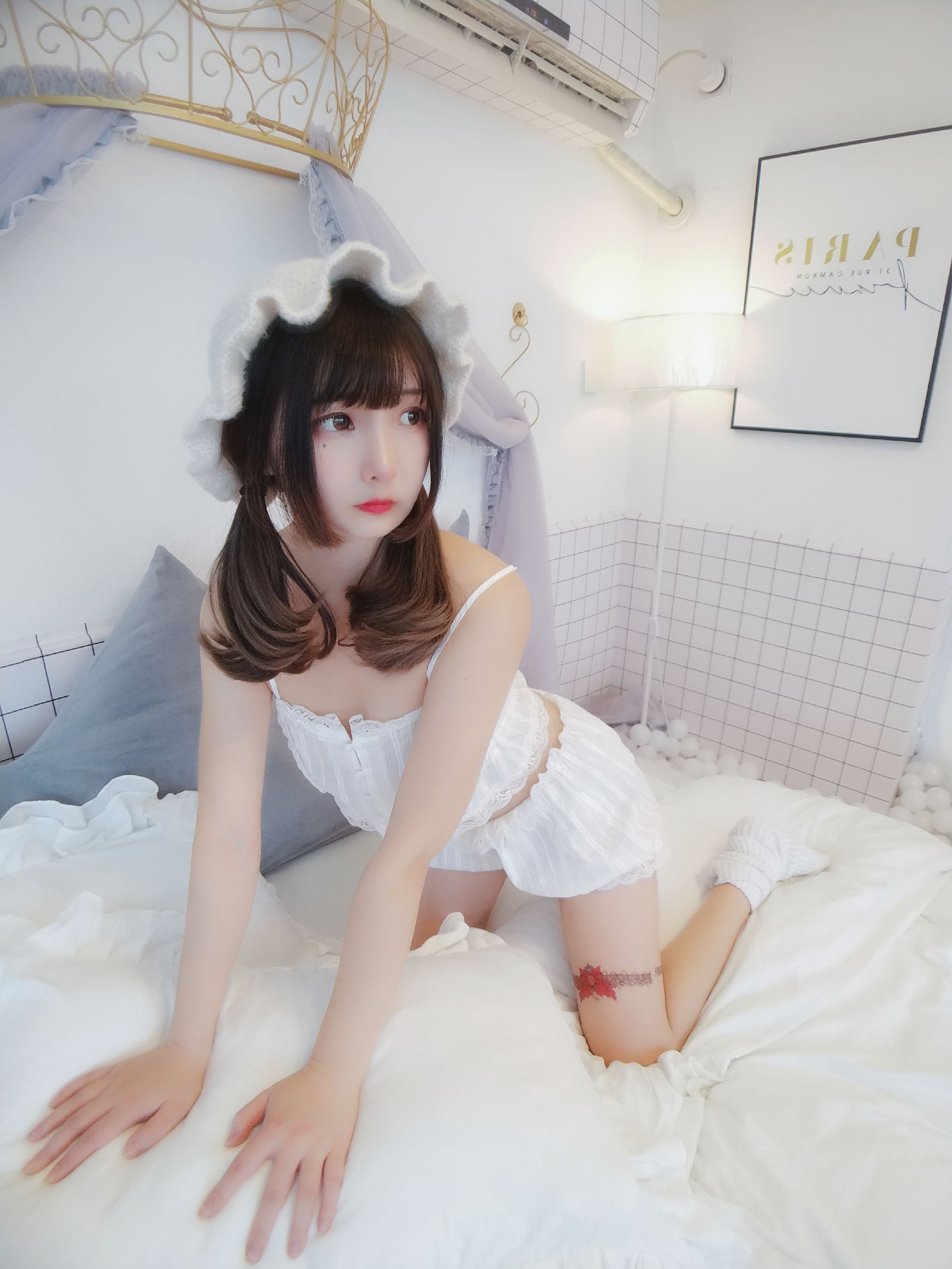[Cosplay写真] 二次元美女古川kagura – 少女睡衣 [16P]