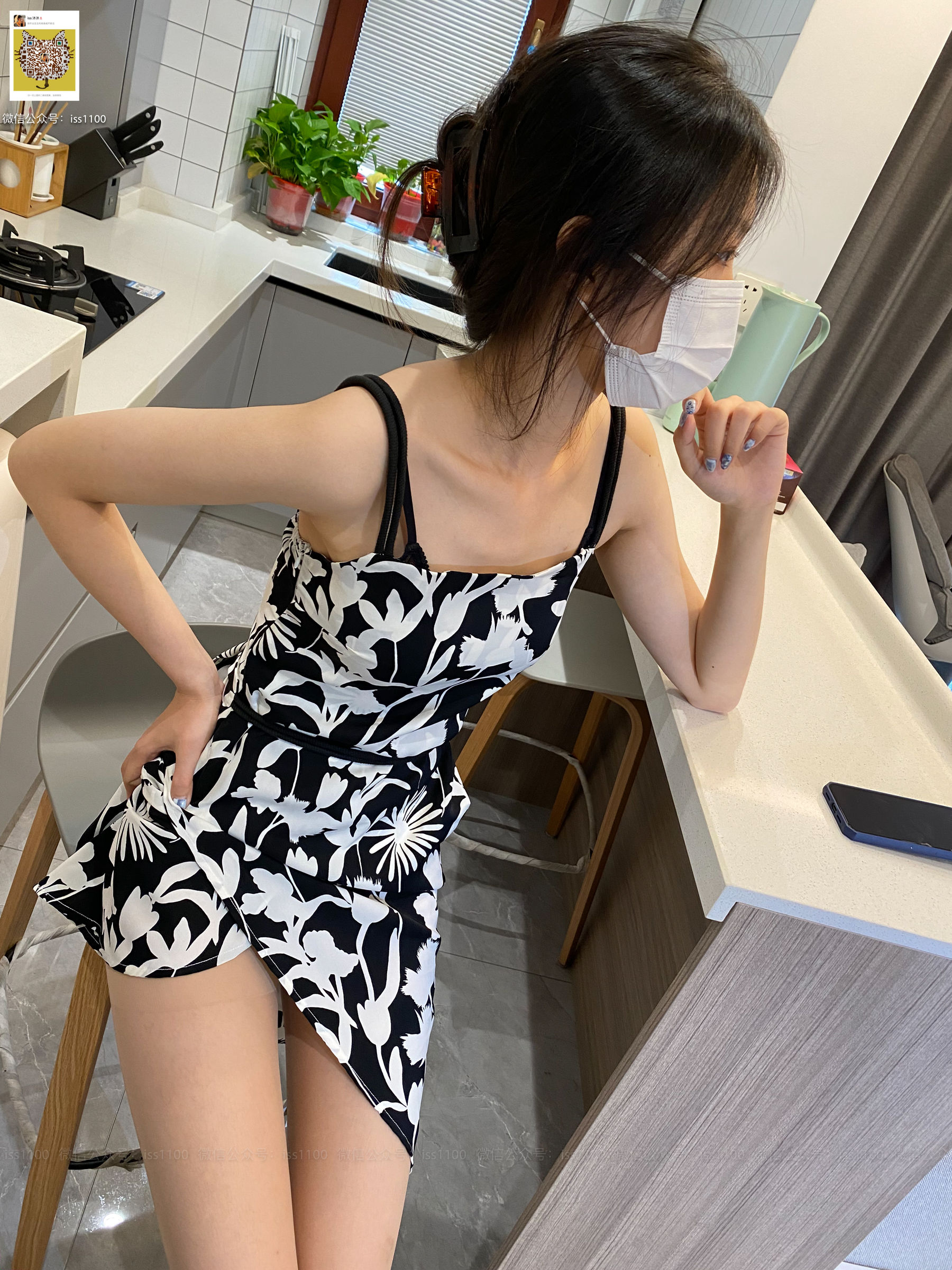 [ISS系列] 美晗 厨娘肉色连裤袜 [78P]