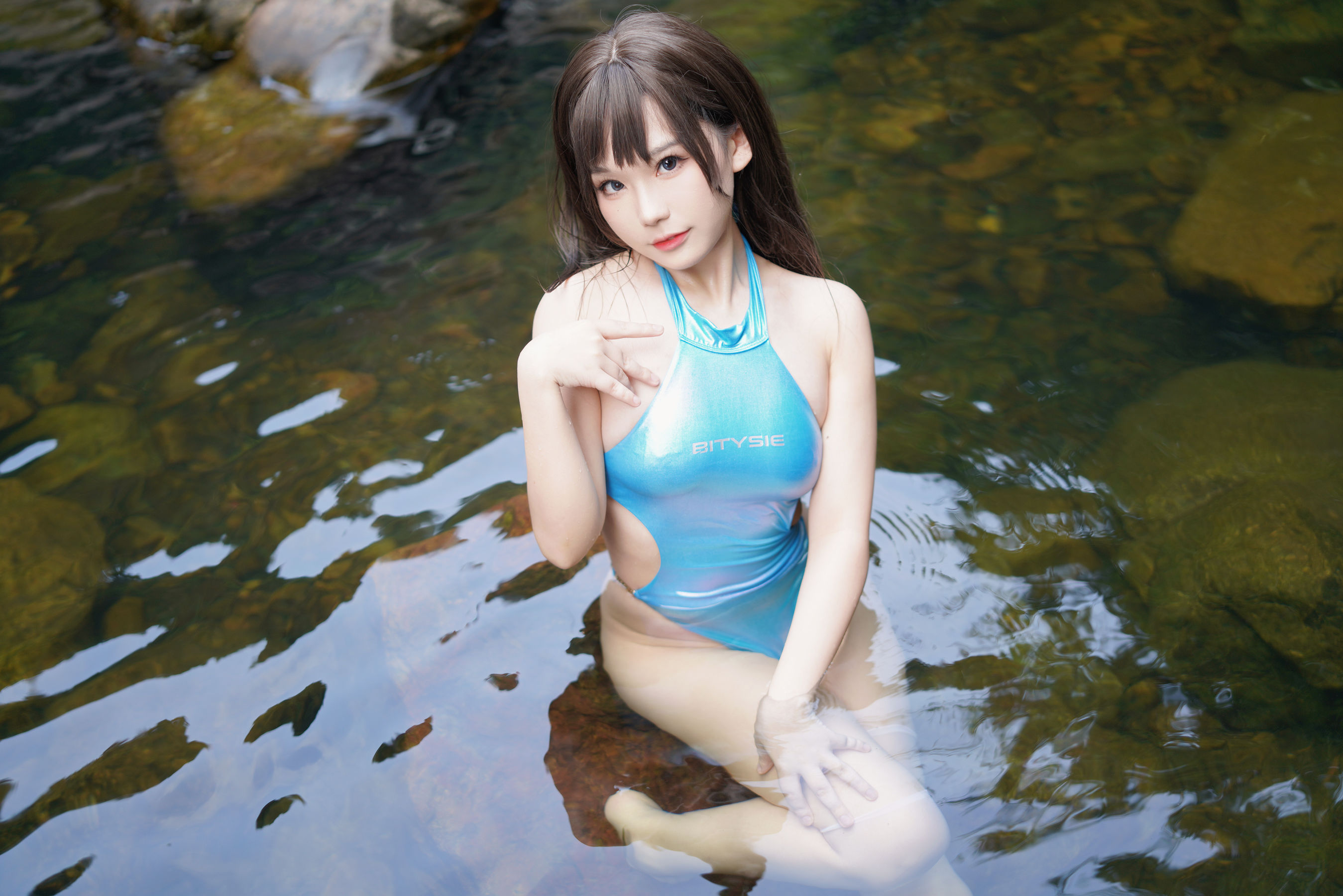 七七娜娜子 – 竞泳 [40P]