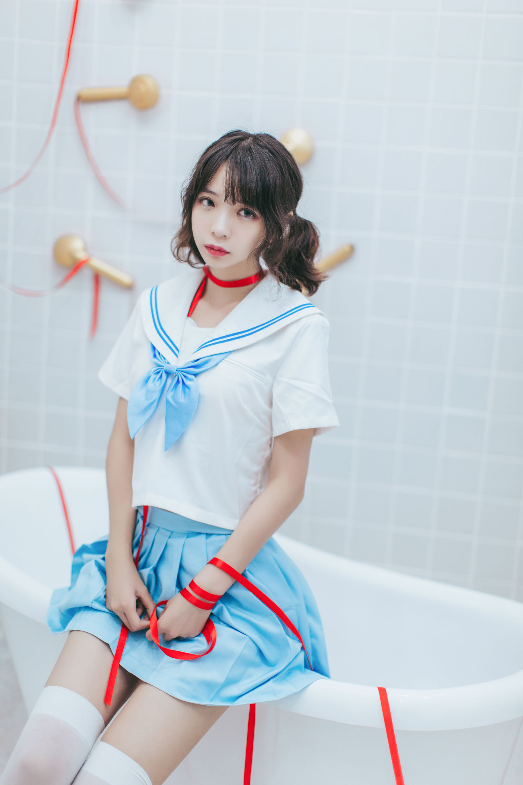 [Cosplay写真] 疯猫ss – 浴室JK [21P]