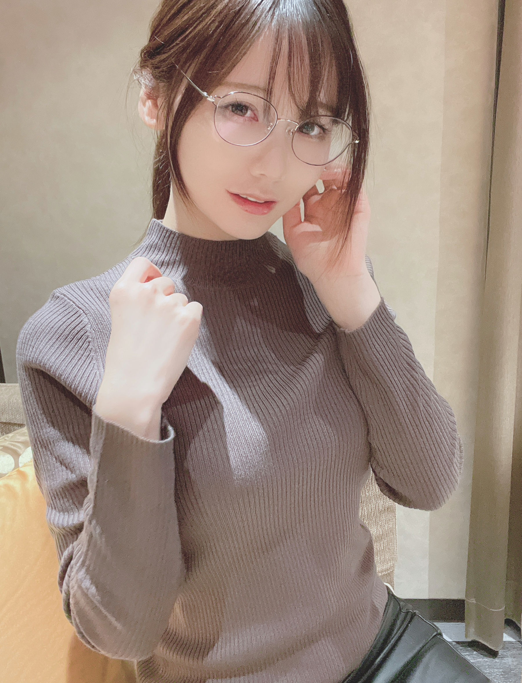 日本甜美COSERけんけん[fantia] 20211219-控えめ→むっつり [33P]