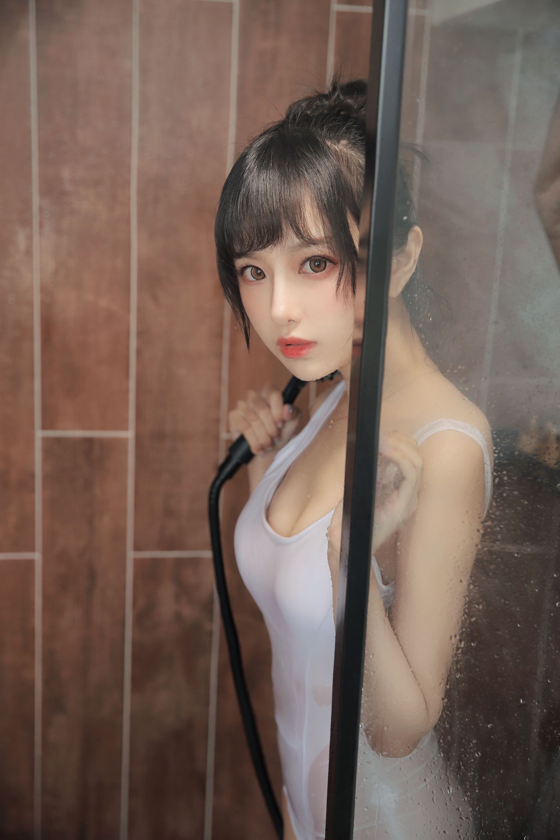 Shika小鹿鹿 – 半透浴室 [22P]