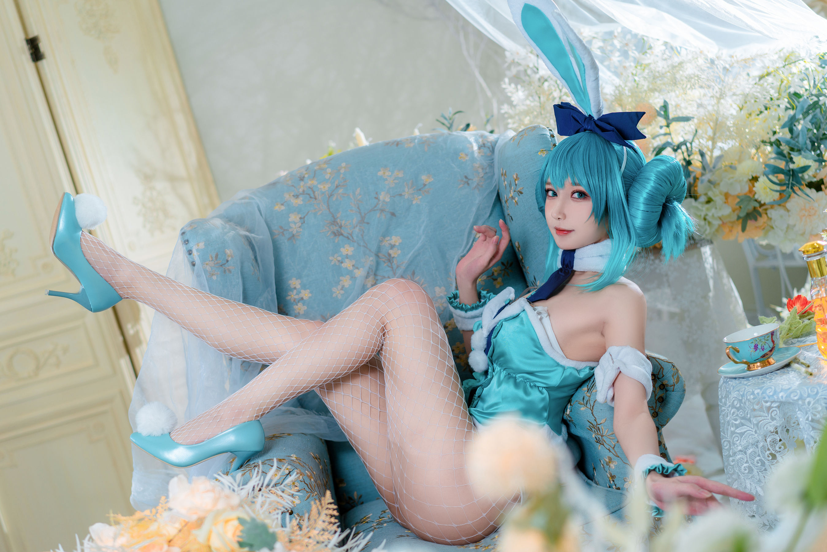 动漫博主阿包也是兔娘 – 白兔miku [28P]