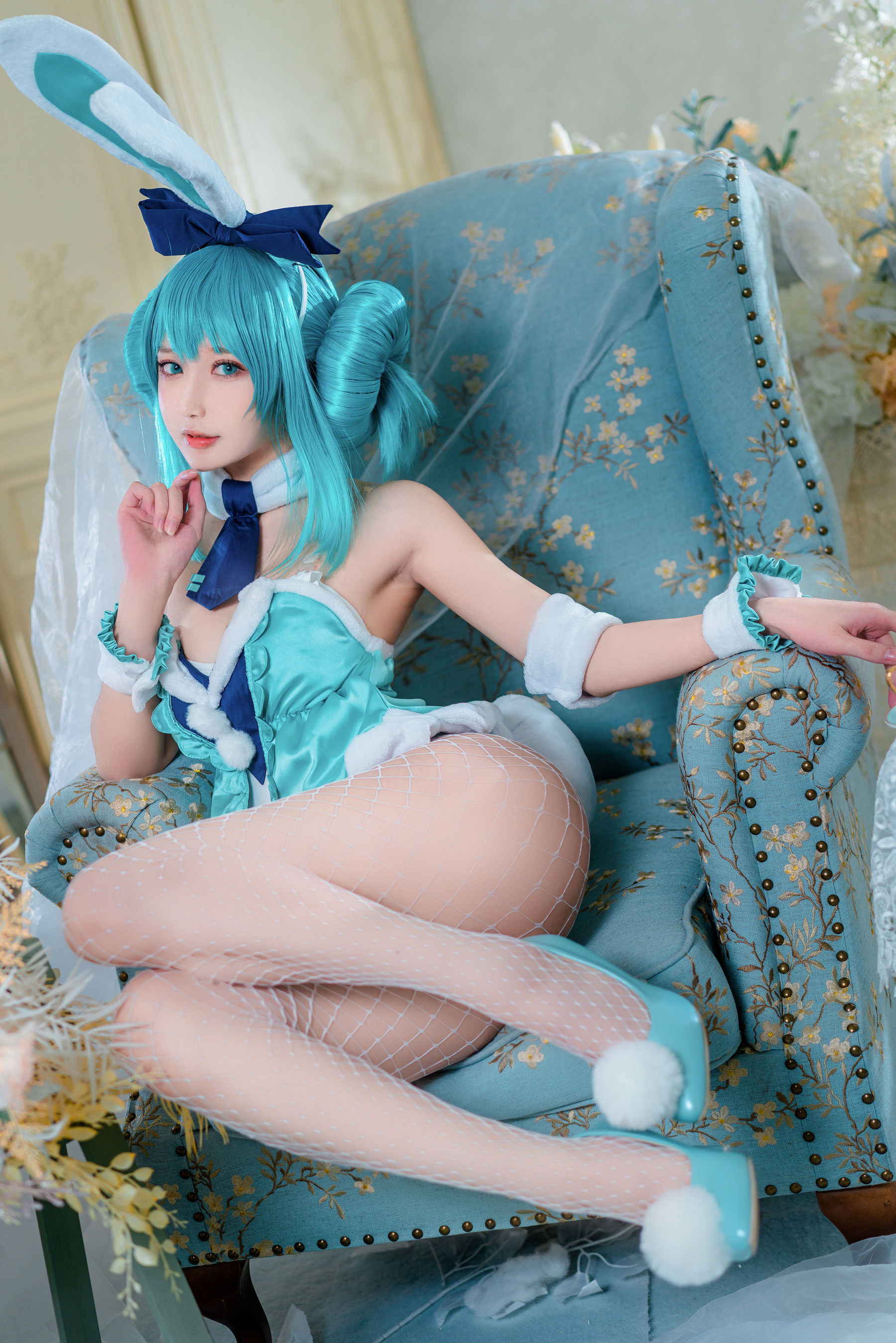 动漫博主阿包也是兔娘 – 白兔miku [28P]