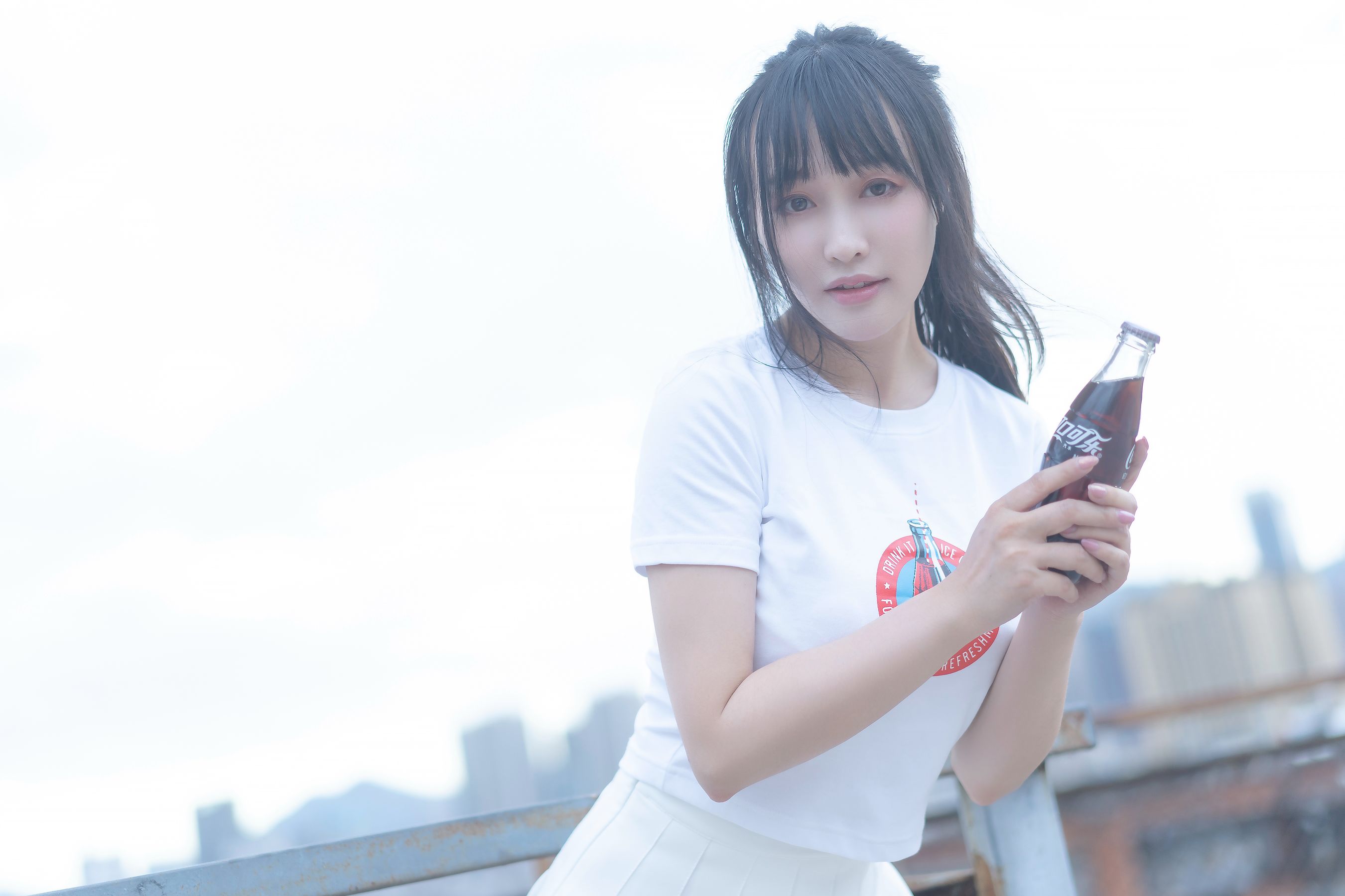 动漫博主脱尾巴Mizuki – 可乐JK [18P]
