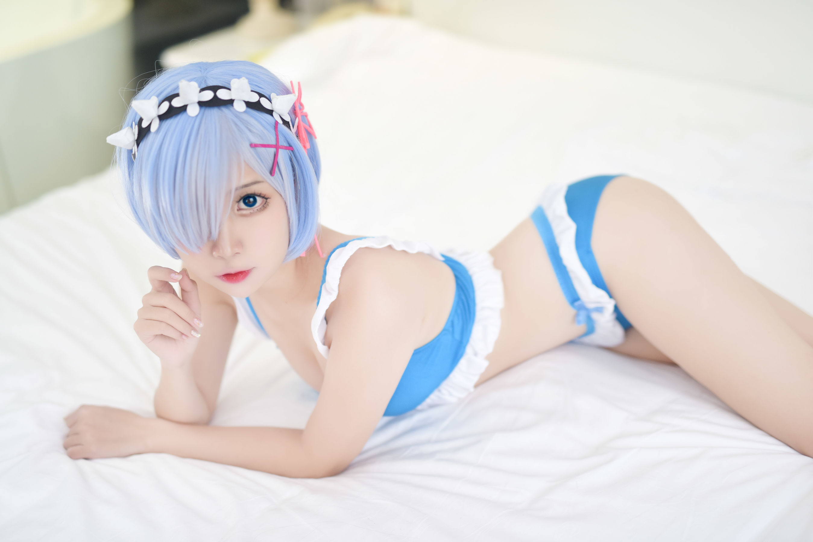 人气Coser二佐Nisa – 蕾姆泳衣 [14P]