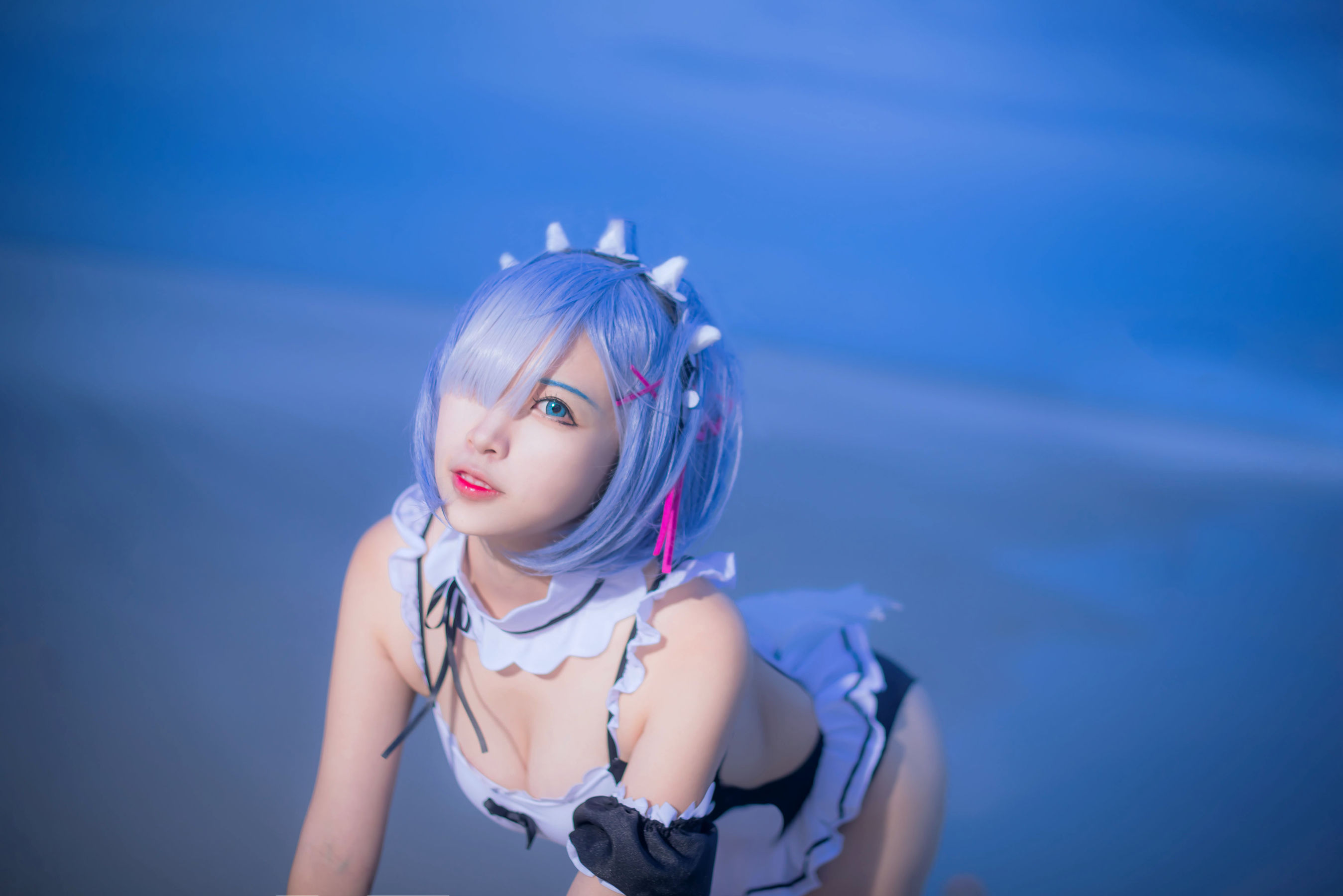 人气Coser二佐Nisa – 蕾姆泳衣 [14P]