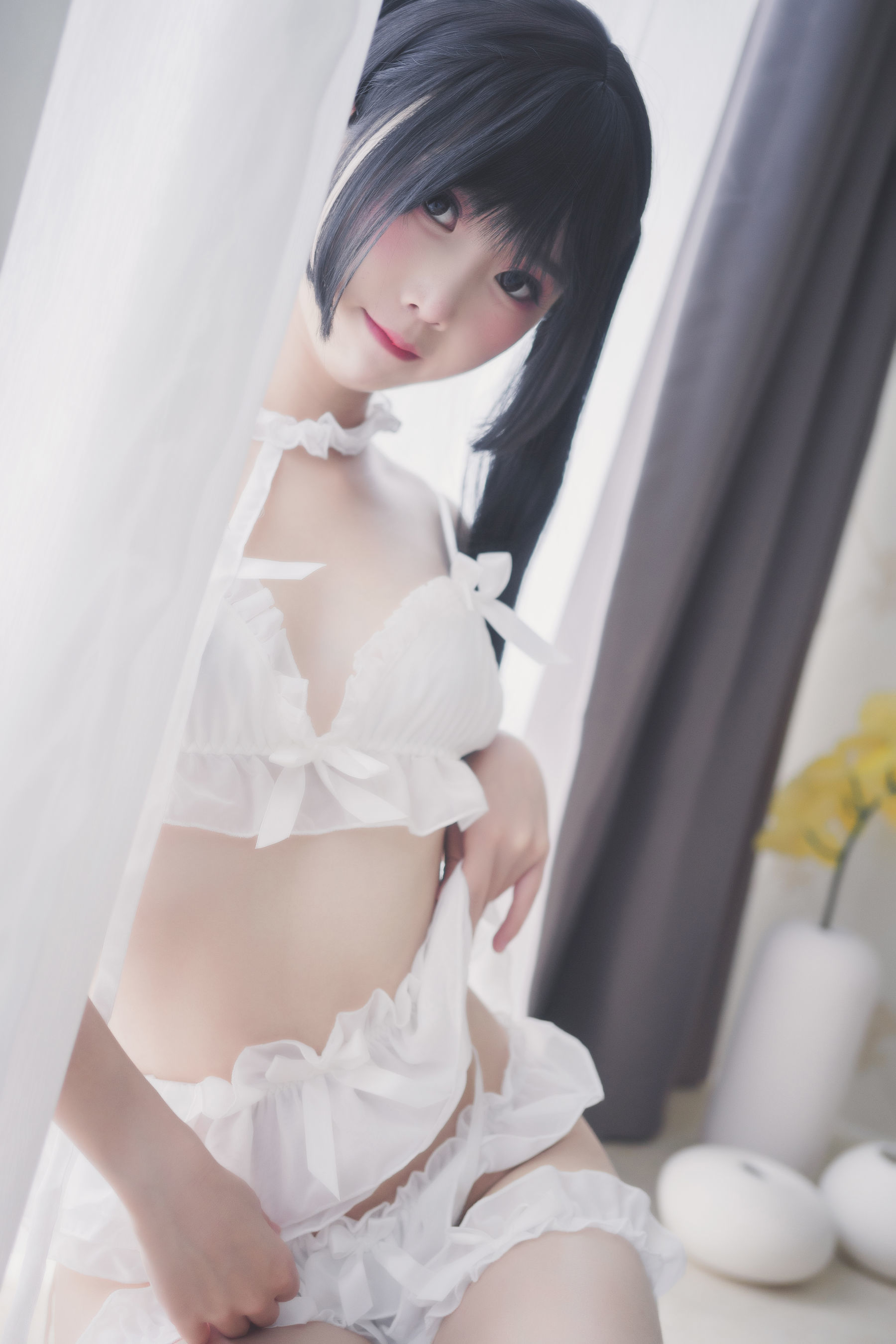 [萝莉COS] 面饼仙儿 – 脑内少女 白内衣 [17P]