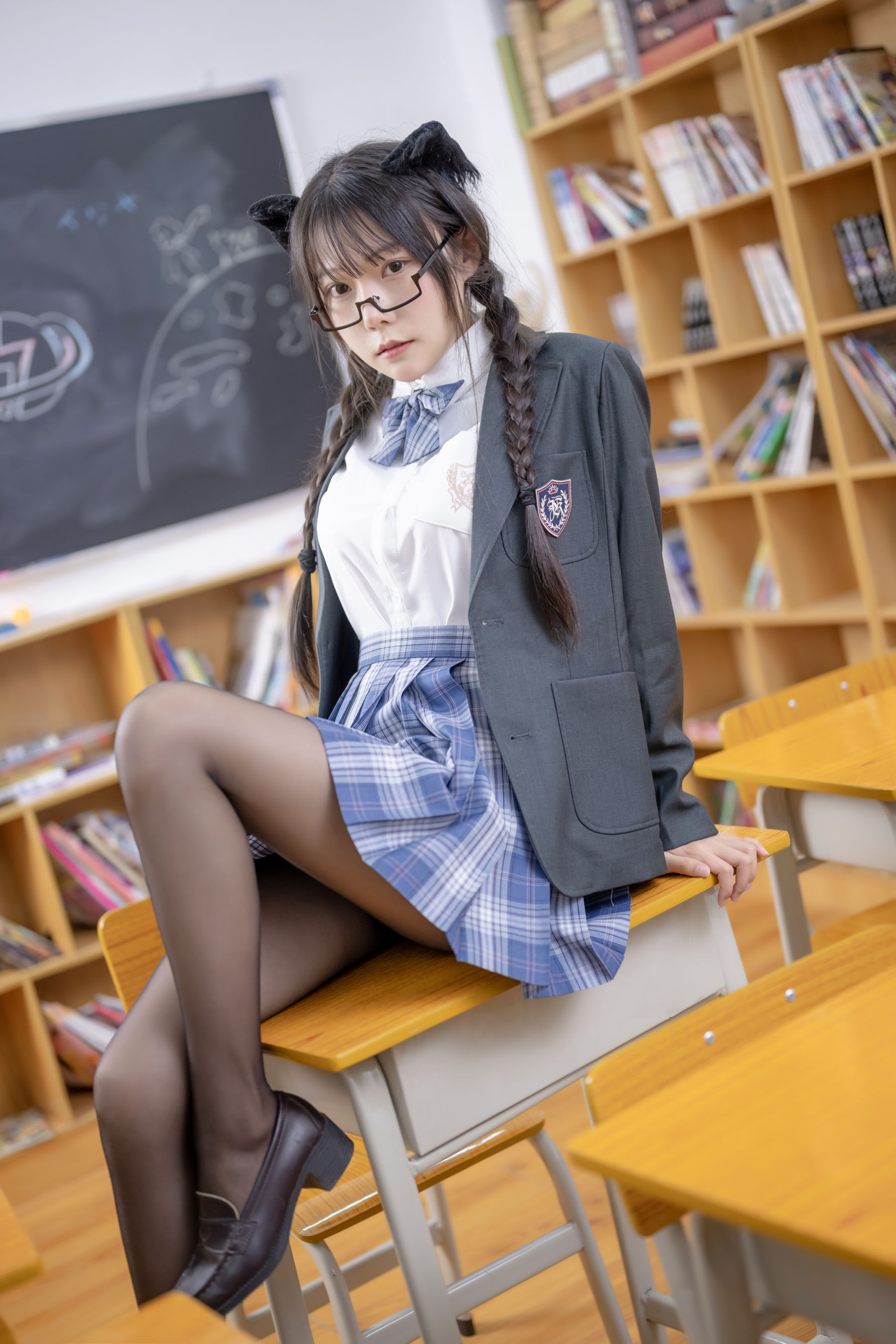 香草喵露露 – 小露乱撞 JK制服 [35P]