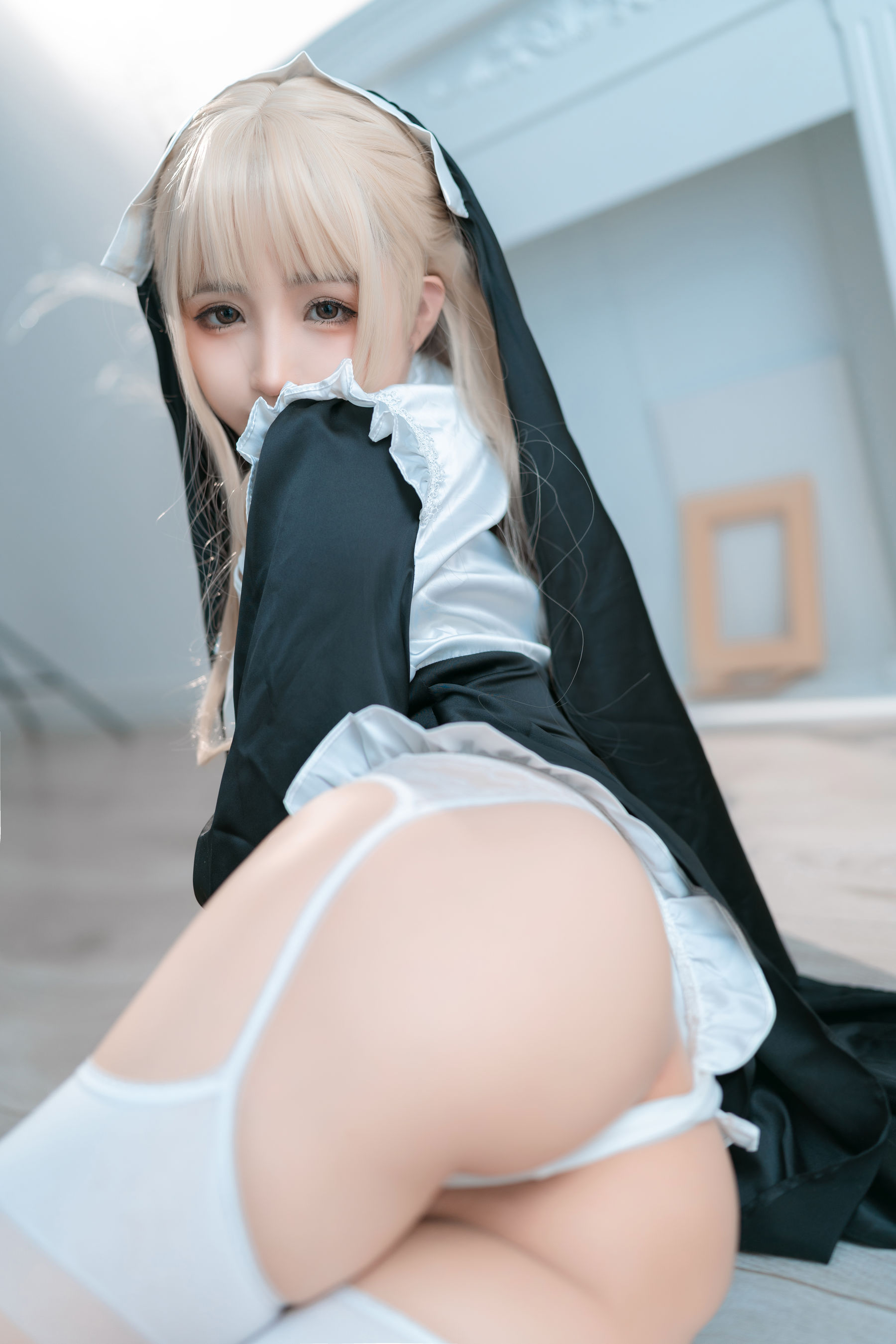 桜井宁宁 – 修女 [41P]