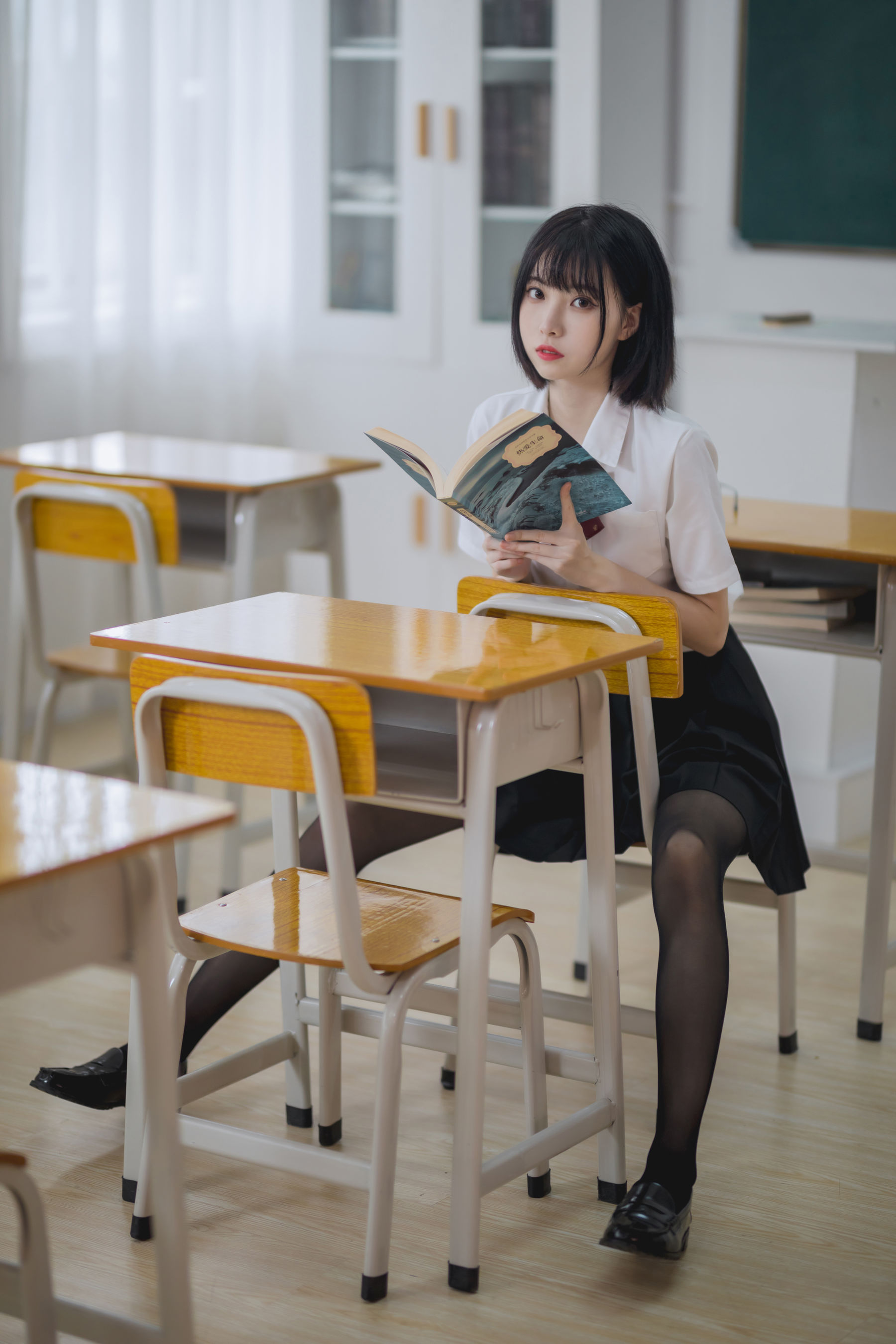 许岚 – 教室jk黑丝 [40P]