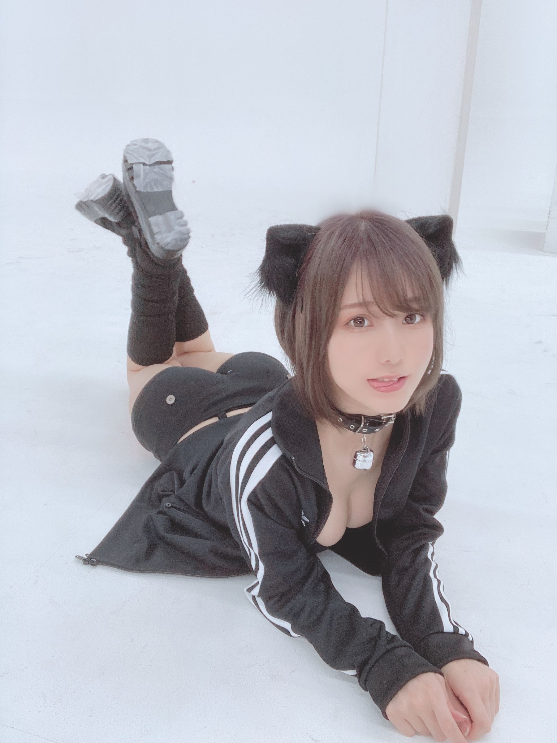 日本甜美COSERけんけん[fantia] 2020.08 黒猫 [19P]